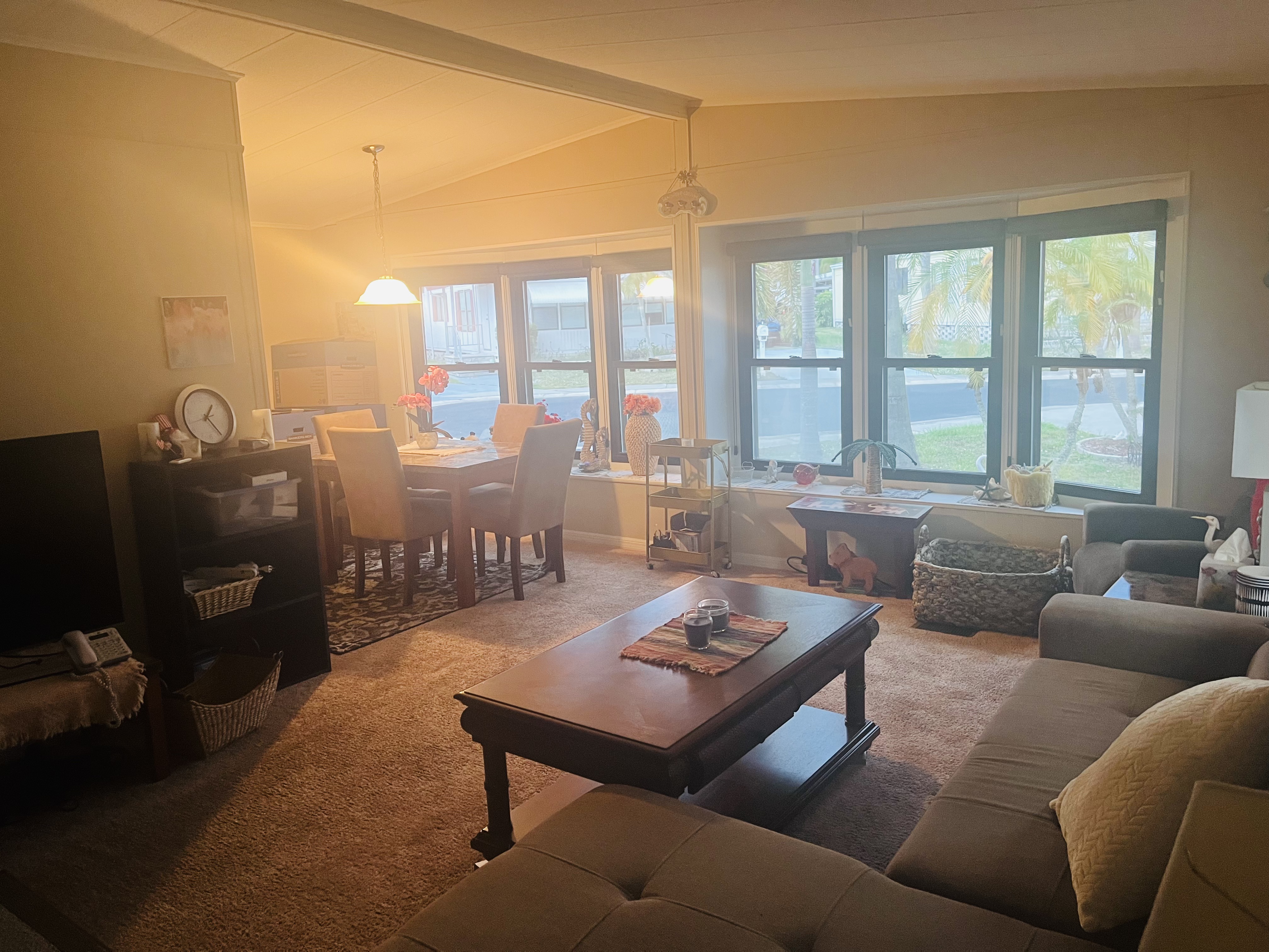 100 Hampton Rd, Lot 6, Clearwater, Florida 33759, 2 Bedrooms Bedrooms, ,2 BathroomsBathrooms,55-Plus Mobile Home,For Sale,Hampton Rd, Lot 6,4847
