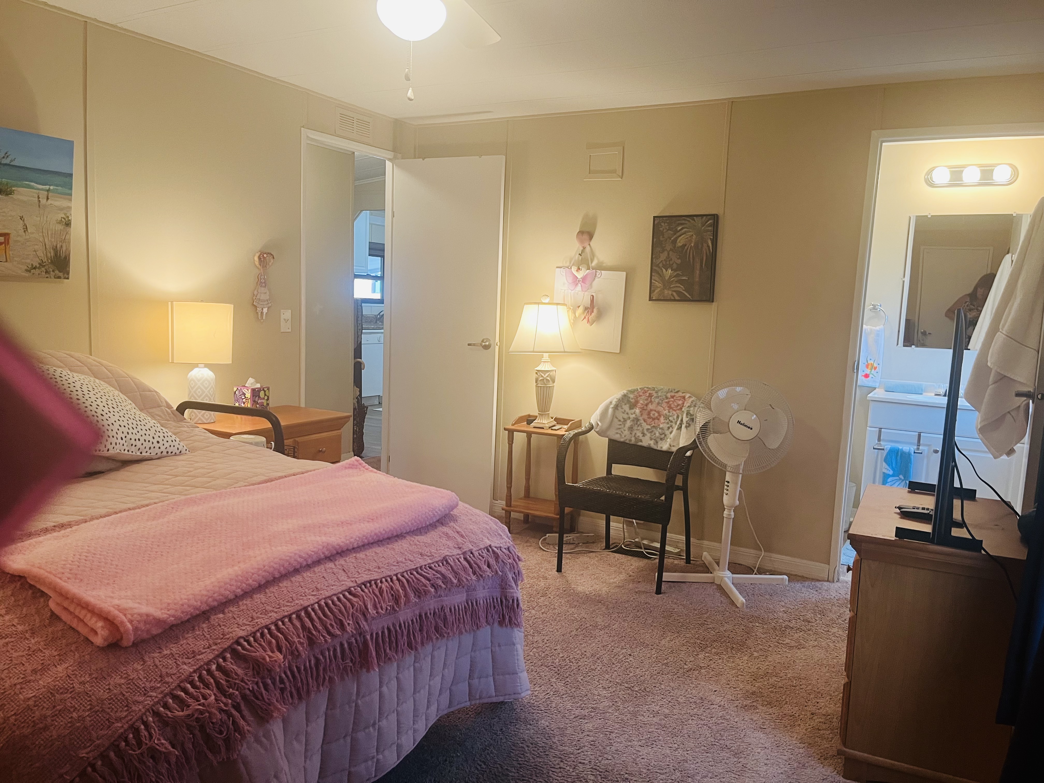 100 Hampton Rd, Lot 6, Clearwater, Florida 33759, 2 Bedrooms Bedrooms, ,2 BathroomsBathrooms,55-Plus Mobile Home,For Sale,Hampton Rd, Lot 6,4847