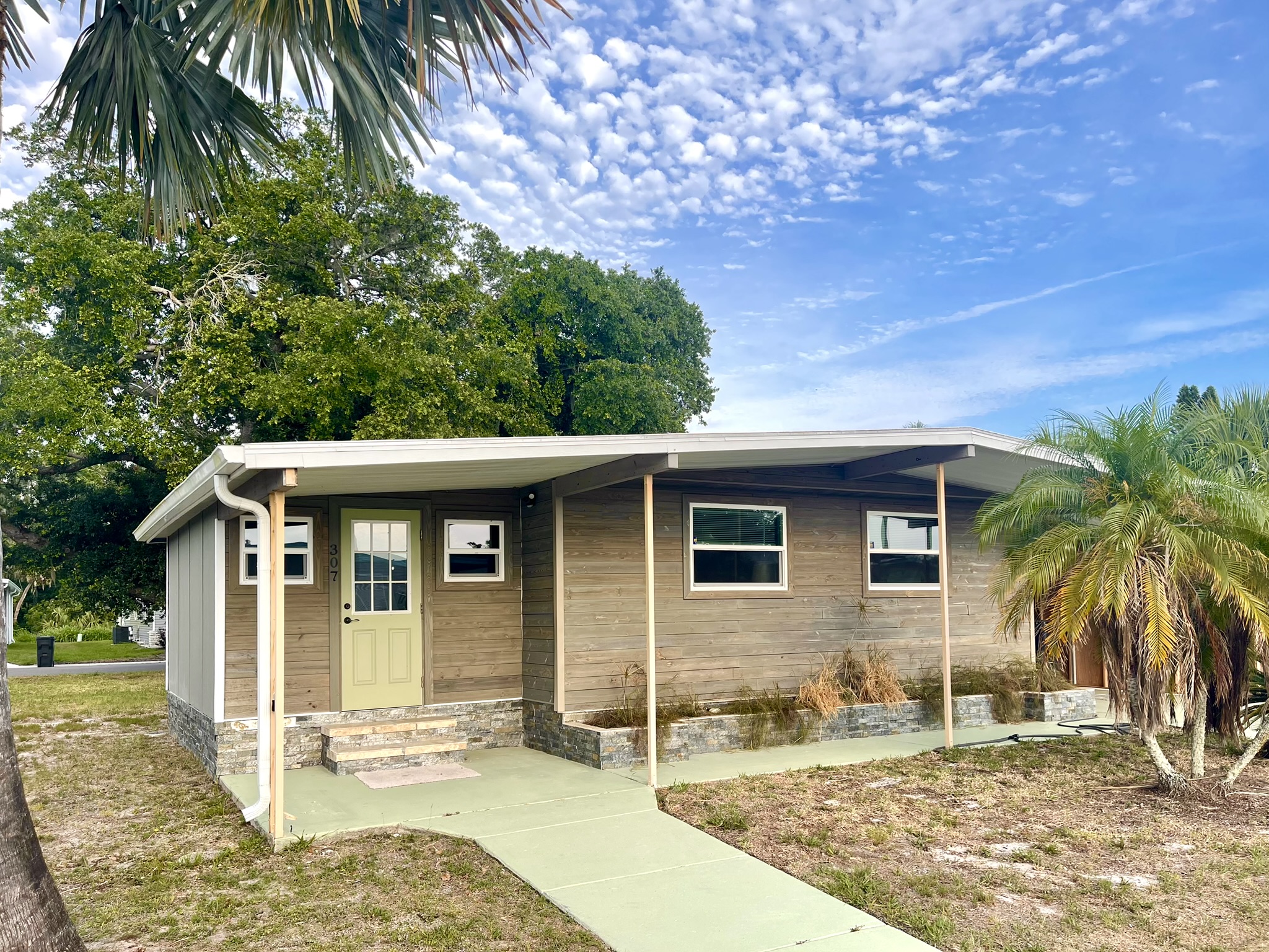 307 Colony Drive North, Ellenton, Florida 34222, 2 Bedrooms Bedrooms, ,2 BathroomsBathrooms,55-Plus Mobile Home,For Sale,Colony Drive North,4849