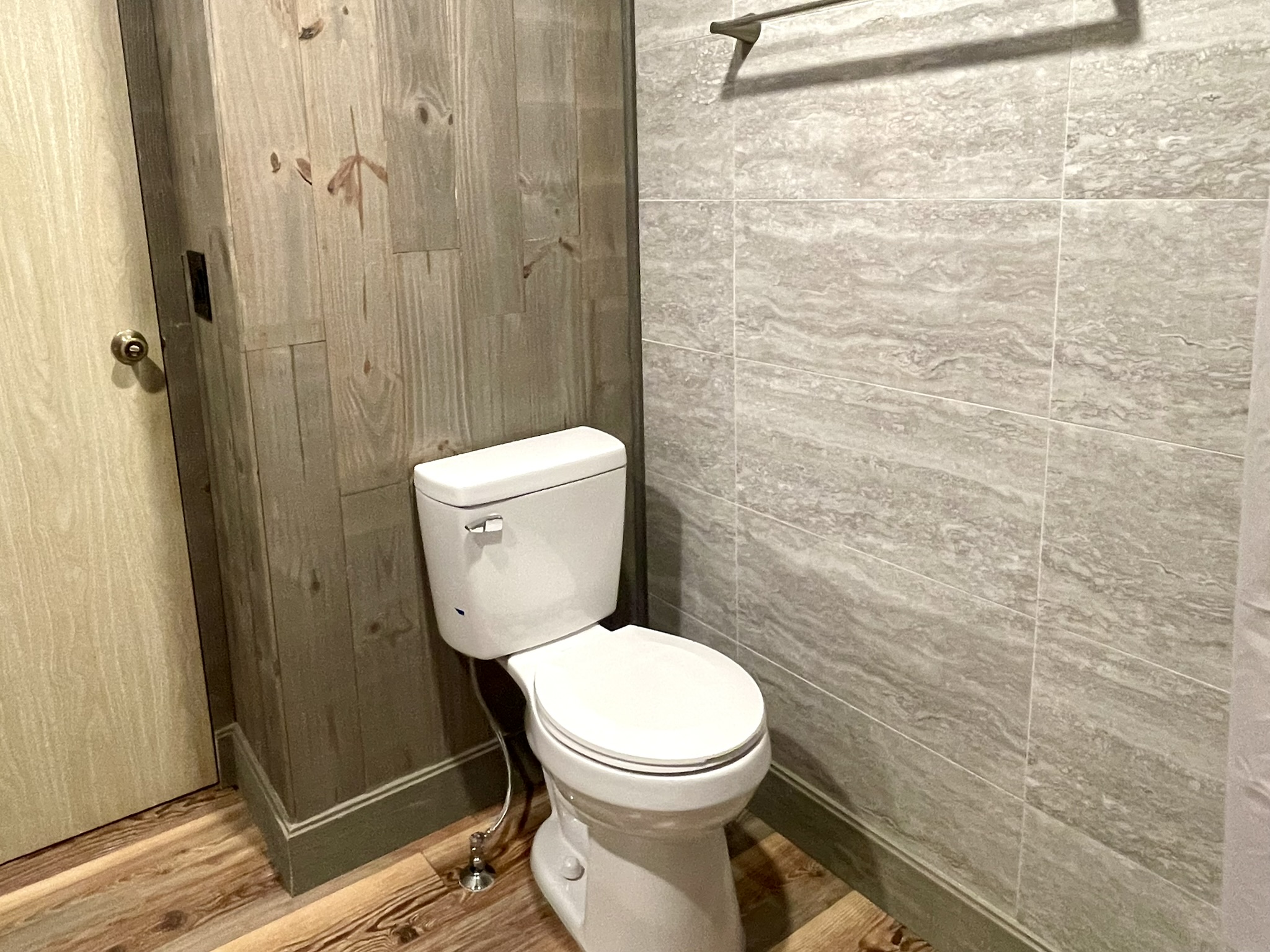 307 Colony Drive North, Ellenton, Florida 34222, 2 Bedrooms Bedrooms, ,2 BathroomsBathrooms,55-Plus Mobile Home,For Sale,Colony Drive North,4849