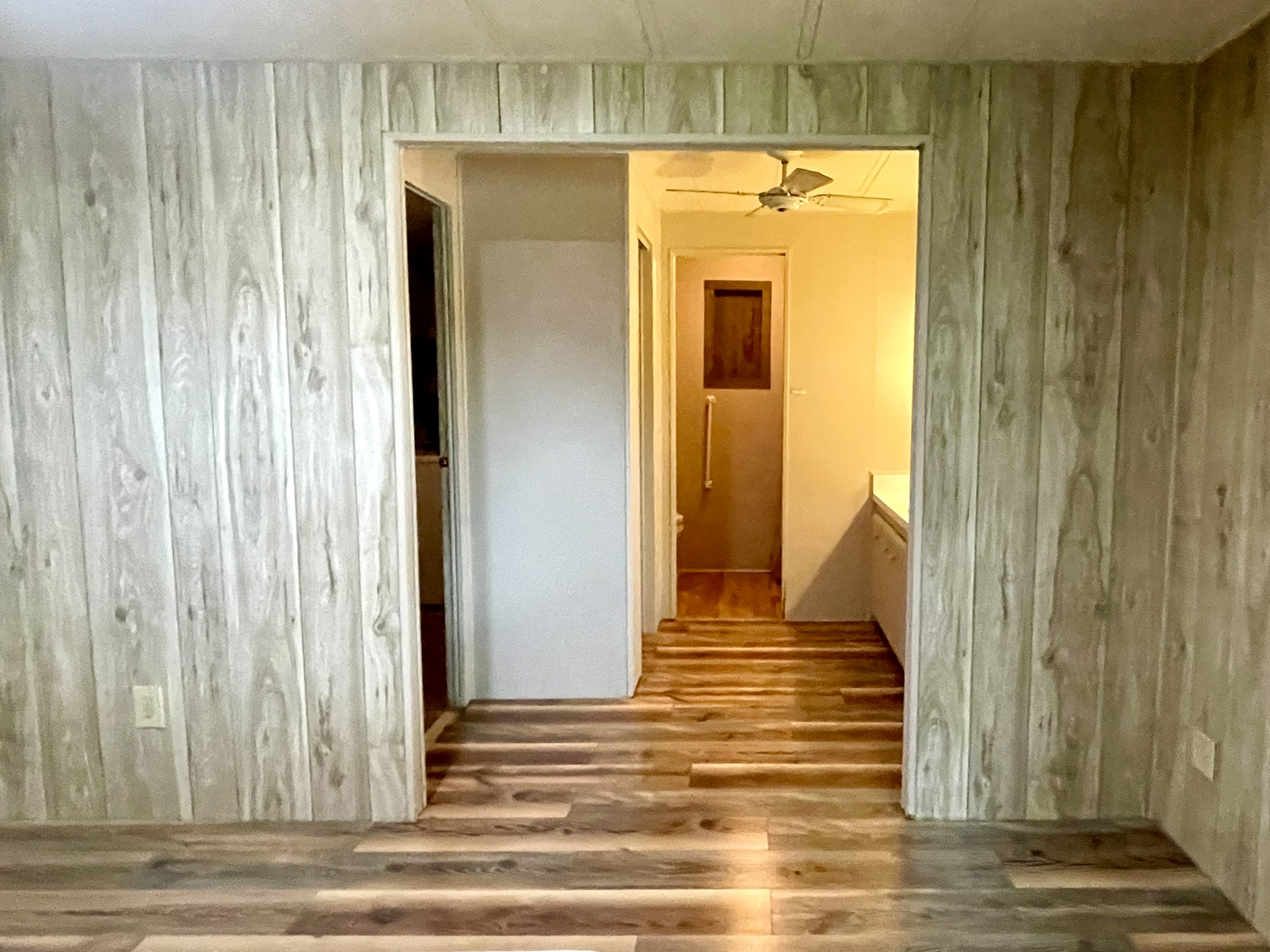 307 Colony Drive North, Ellenton, Florida 34222, 2 Bedrooms Bedrooms, ,2 BathroomsBathrooms,55-Plus Mobile Home,For Sale,Colony Drive North,4849