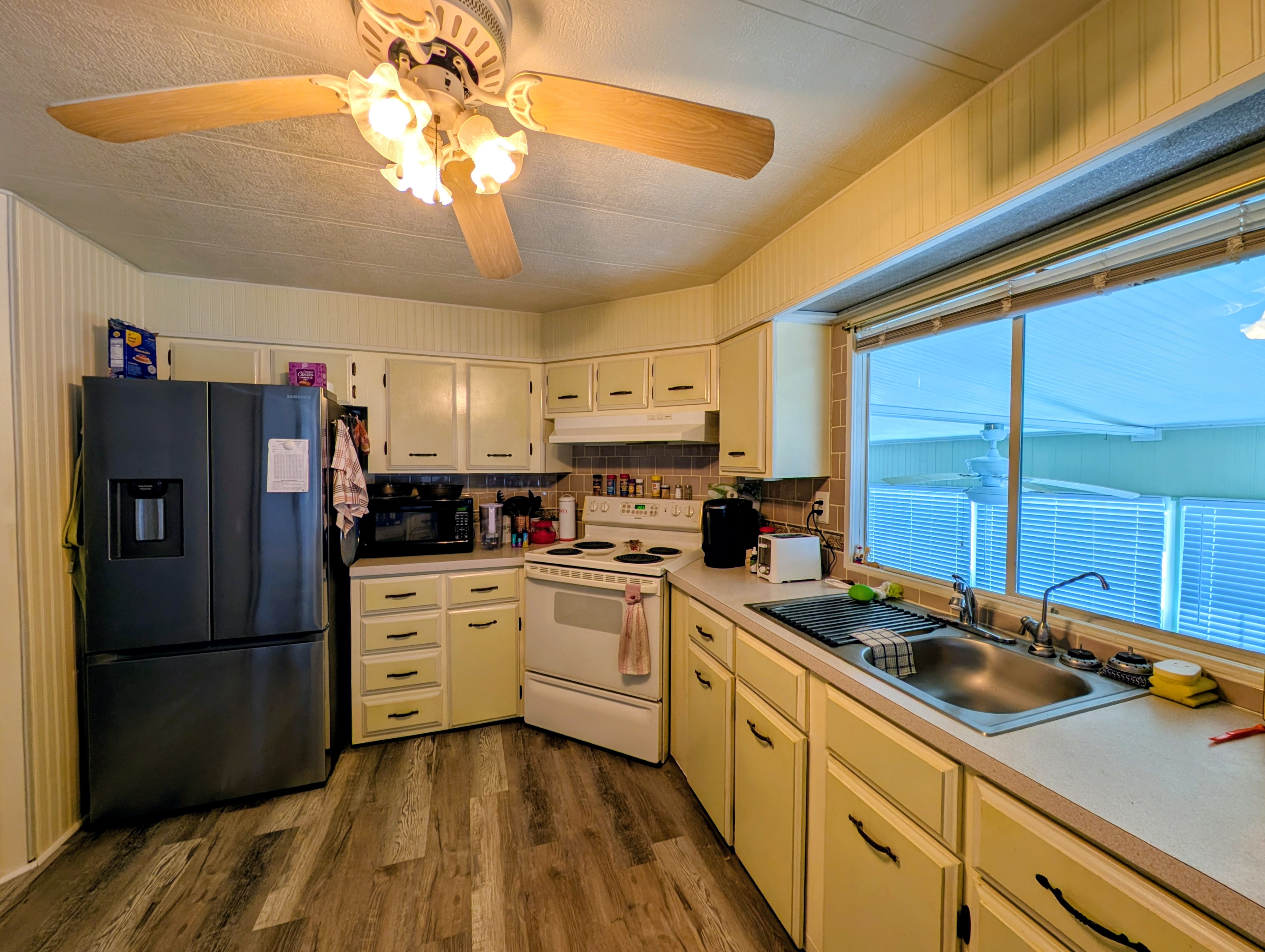 2525 Gulf City Rd, Lot 53, Ruskin, Florida 33570, 2 Bedrooms Bedrooms, ,2 BathroomsBathrooms,55-Plus Mobile Home,For Sale,Gulf City Rd, Lot 53,4850