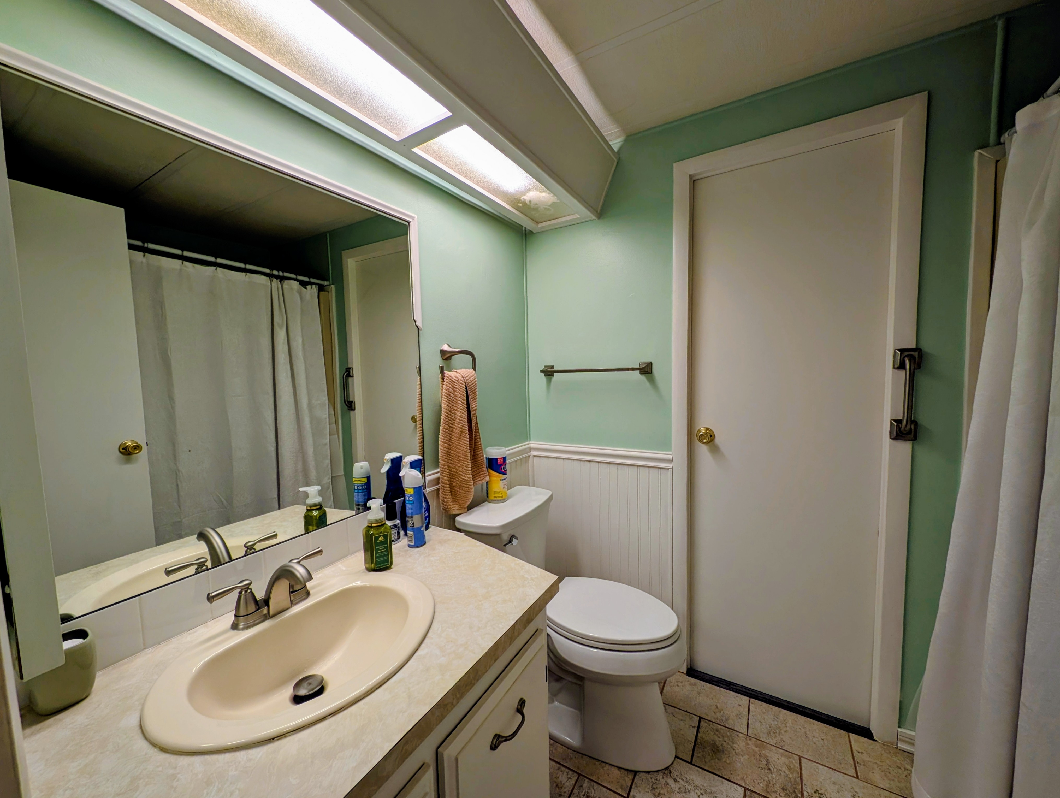 2525 Gulf City Rd, Lot 53, Ruskin, Florida 33570, 2 Bedrooms Bedrooms, ,2 BathroomsBathrooms,55-Plus Mobile Home,For Sale,Gulf City Rd, Lot 53,4850