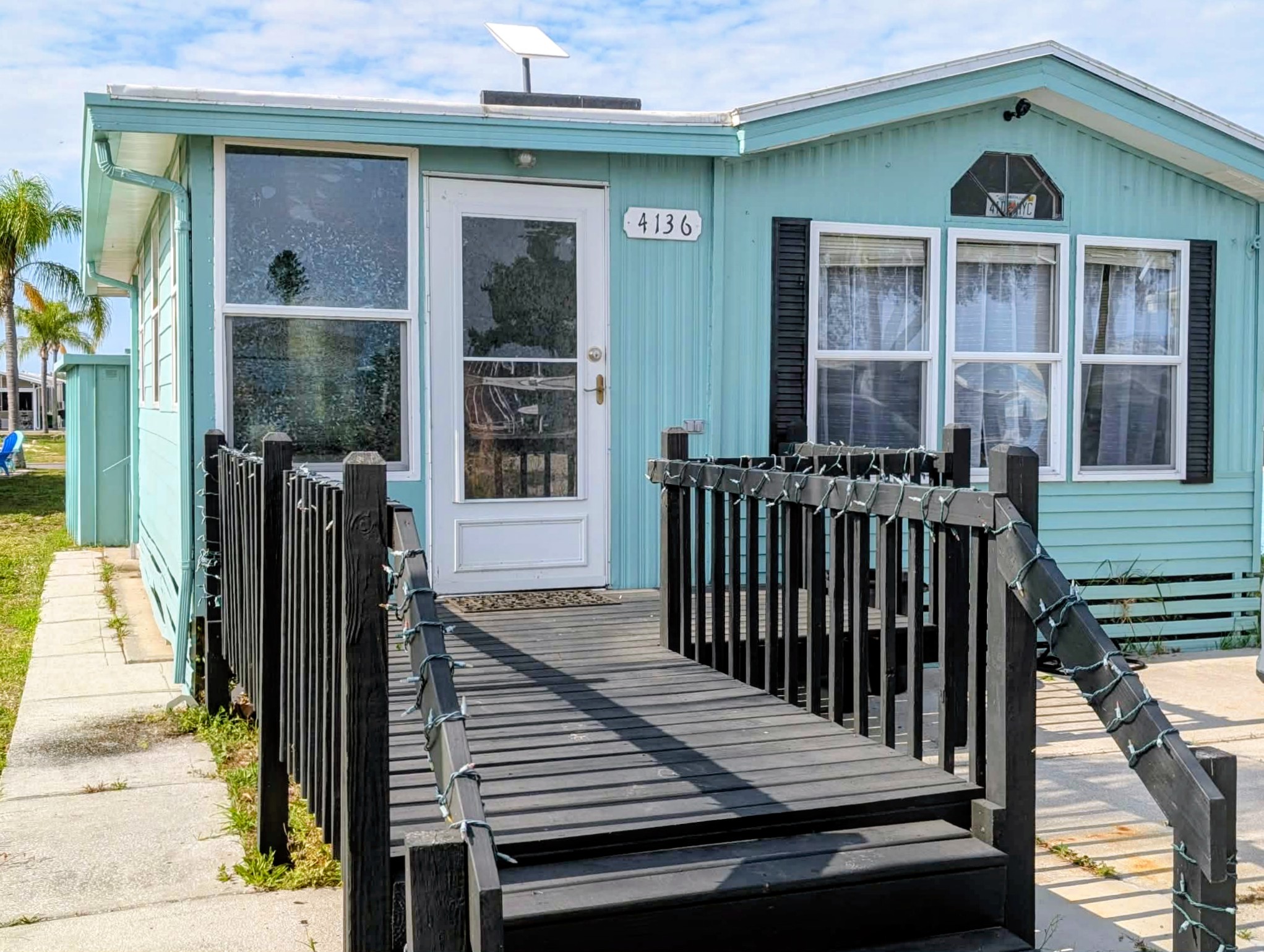 4136 Kahuna Ct, Ruskin, Florida 33570, 1 Bedroom Bedrooms, ,1 BathroomBathrooms,All - Age Mobile Home,For Sale,Kahuna Ct,4851