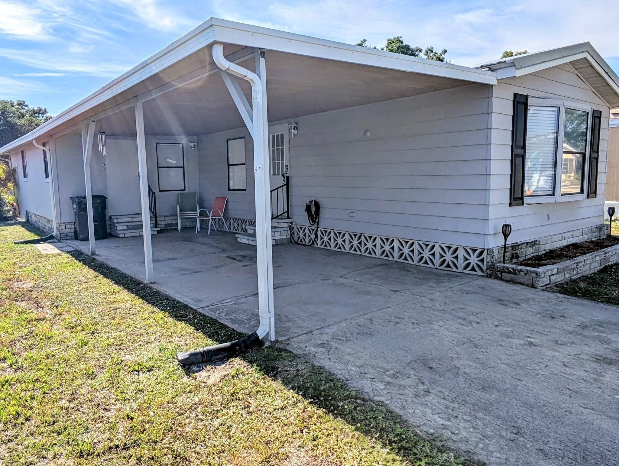 620 Sundrop Circle, Ruskin, Florida 33570, 2 Bedrooms Bedrooms, ,2 BathroomsBathrooms,55-Plus Mobile Home,For Sale,Sundrop Circle,4853