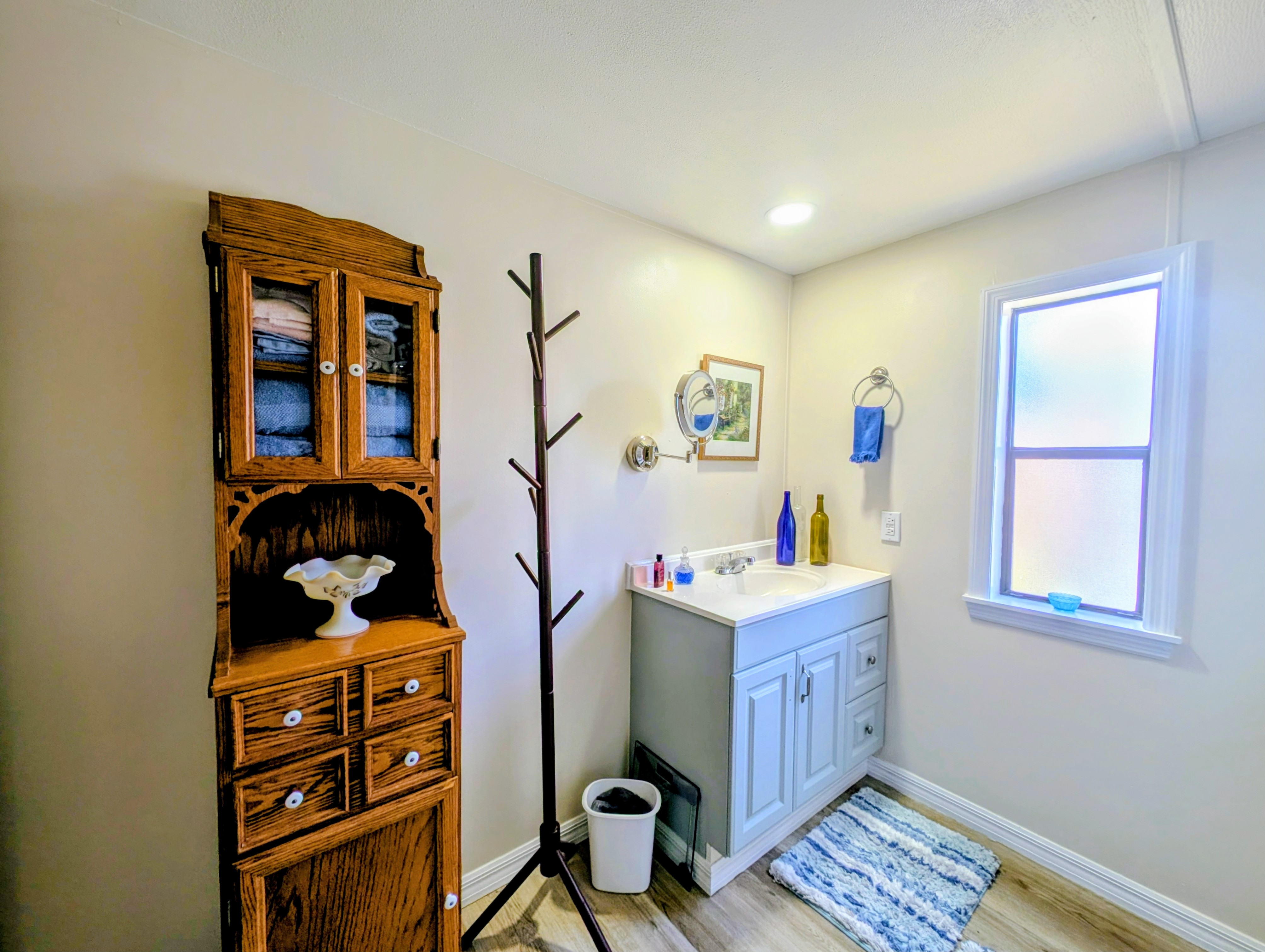 620 Sundrop Circle, Ruskin, Florida 33570, 2 Bedrooms Bedrooms, ,2 BathroomsBathrooms,55-Plus Mobile Home,For Sale,Sundrop Circle,4853