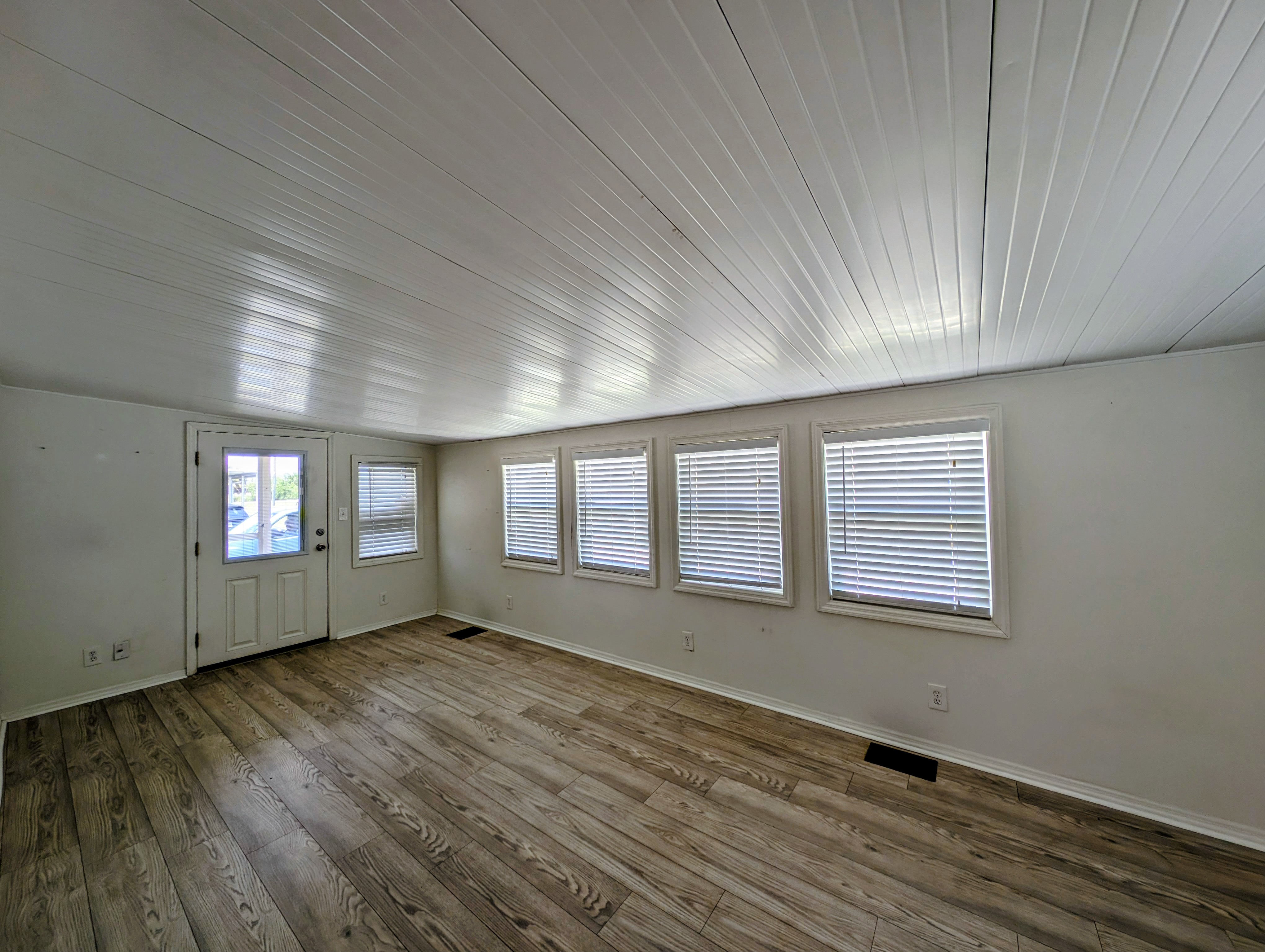 4112 Honolulu Dr, Ruskin, Florida 33570, 2 Bedrooms Bedrooms, ,2 BathroomsBathrooms,55-Plus Mobile Home,For Sale,Honolulu Dr,4854