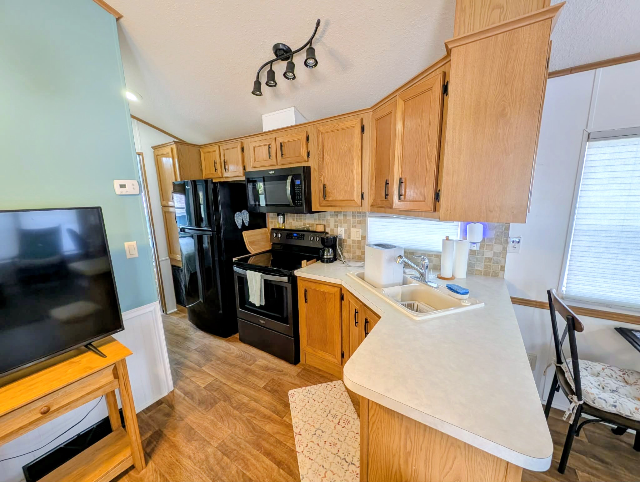 126 Wildwood Lane, Thonotosassa, Florida 33592, 1 Bedroom Bedrooms, ,1 BathroomBathrooms,55-Plus Mobile Home,For Sale,Wildwood Lane,4857