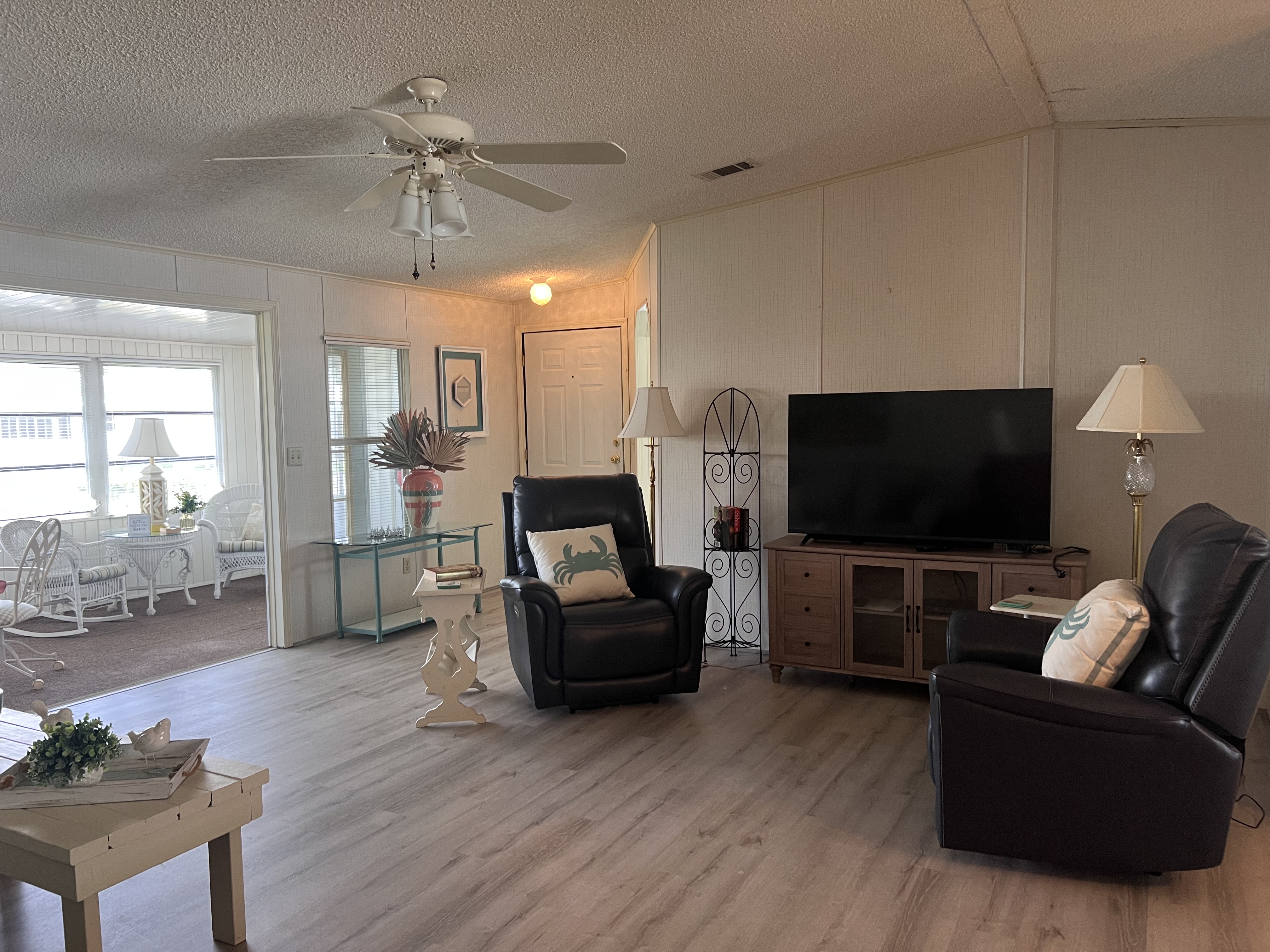 6375 Lichfield Lane, Lot 139, Sarasota, Florida 34241, 2 Bedrooms Bedrooms, ,2 BathroomsBathrooms,55-Plus Mobile Home,For Sale,Lichfield Lane, Lot 139,4858