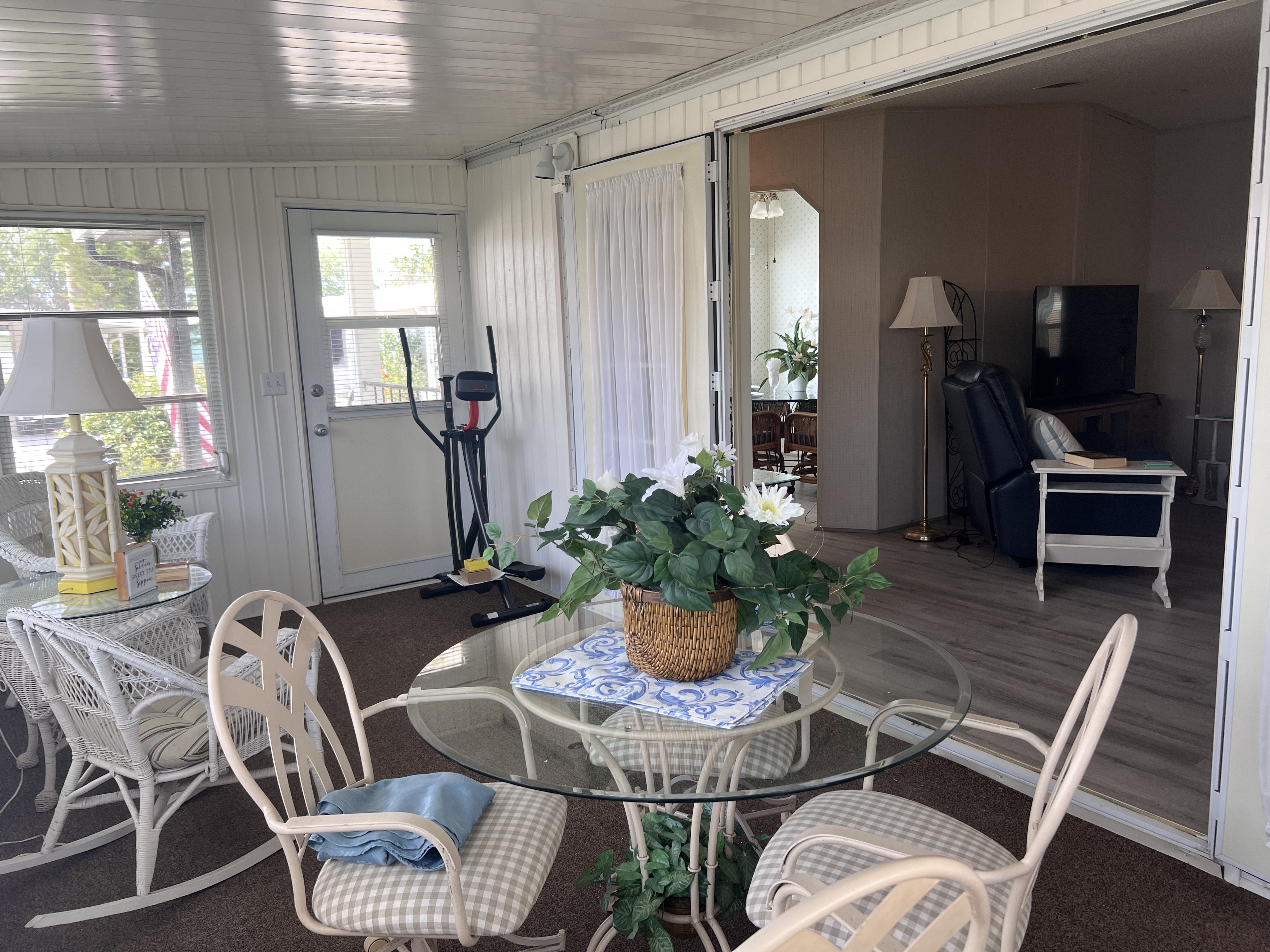 6375 Lichfield Lane, Lot 139, Sarasota, Florida 34241, 2 Bedrooms Bedrooms, ,2 BathroomsBathrooms,55-Plus Mobile Home,For Sale,Lichfield Lane, Lot 139,4858