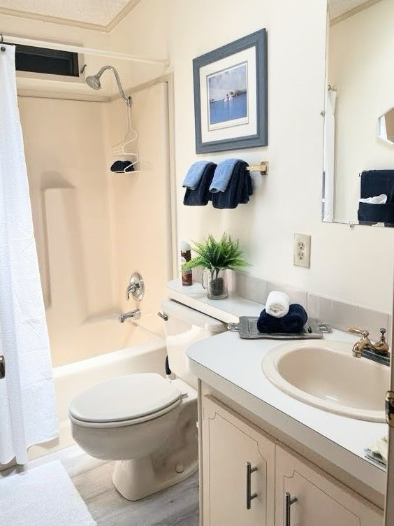 6375 Lichfield Lane, Lot 139, Sarasota, Florida 34241, 2 Bedrooms Bedrooms, ,2 BathroomsBathrooms,55-Plus Mobile Home,For Sale,Lichfield Lane, Lot 139,4858