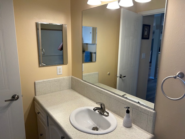 6514 Lacey Ln, Ellenton, Florida 34222, 3 Bedrooms Bedrooms, ,2 BathroomsBathrooms,55-Plus Mobile Home,For Sale,Lacey Ln,4859