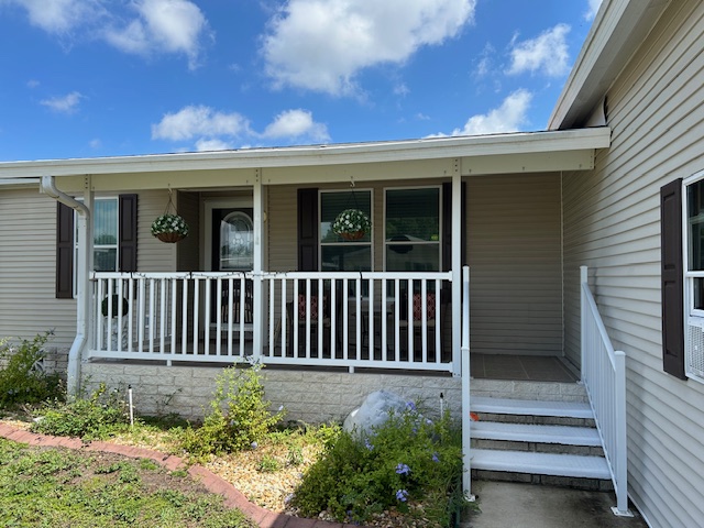 6514 Lacey Ln, Ellenton, Florida 34222, 3 Bedrooms Bedrooms, ,2 BathroomsBathrooms,55-Plus Mobile Home,For Sale,Lacey Ln,4859