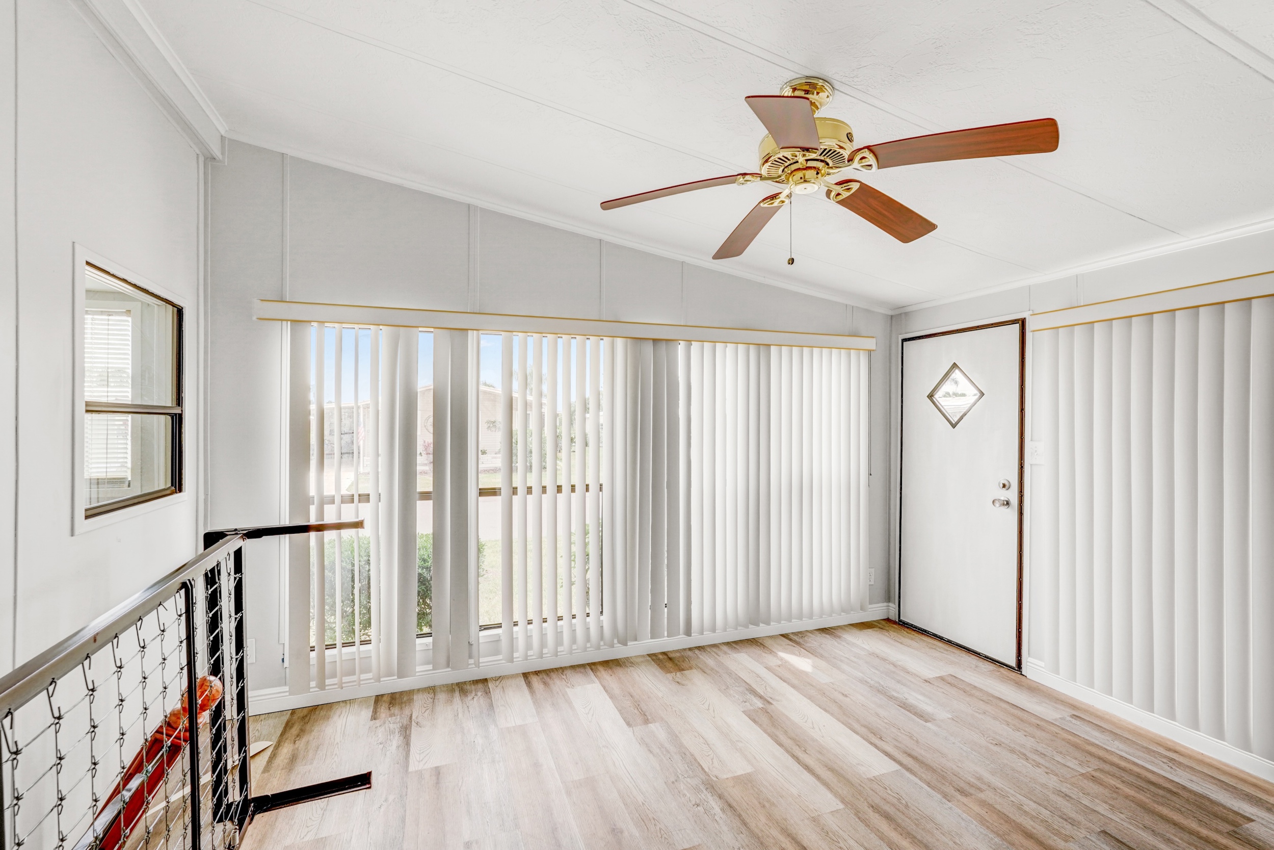 8203 Limetree Way, Ellenton, Florida 34222, 2 Bedrooms Bedrooms, ,2 BathroomsBathrooms,55-Plus Mobile Home,For Sale,Limetree Way,4860
