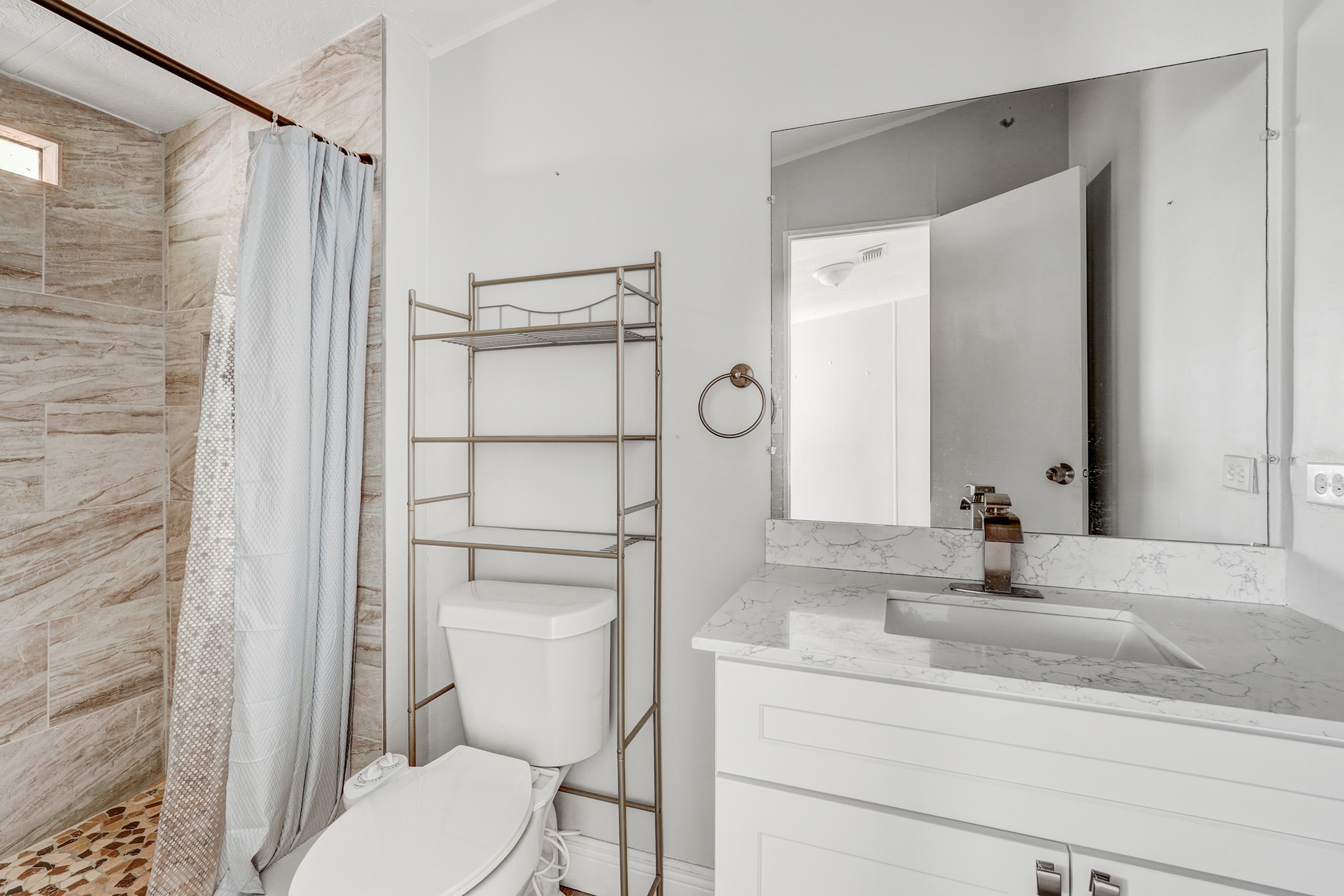 8203 Limetree Way, Ellenton, Florida 34222, 2 Bedrooms Bedrooms, ,2 BathroomsBathrooms,55-Plus Mobile Home,For Sale,Limetree Way,4860