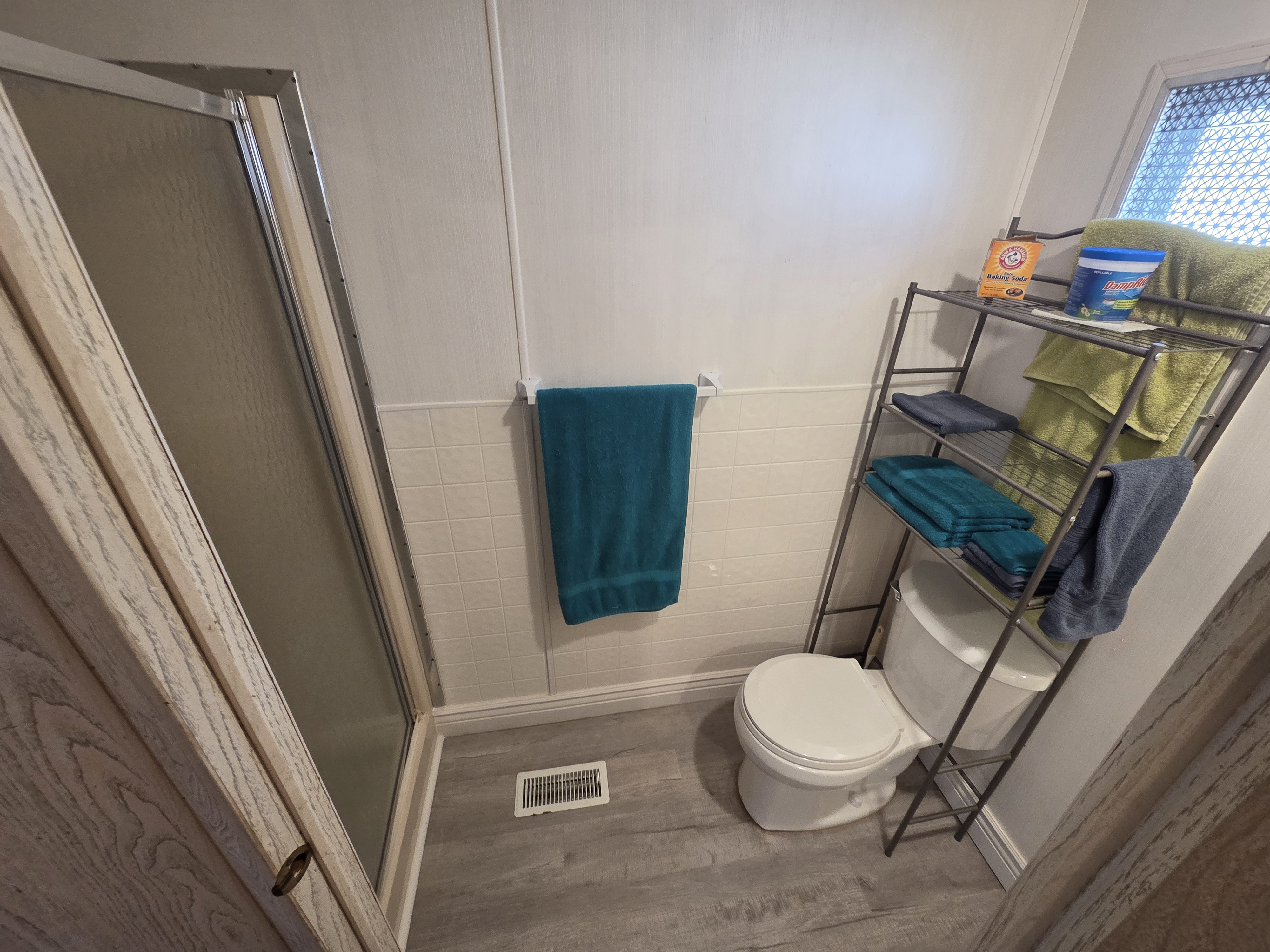 370 53rd Ave N, Lot 710, Largo, Florida 33703, 2 Bedrooms Bedrooms, ,2 BathroomsBathrooms,55-Plus Mobile Home,For Sale,53rd Ave N, Lot 710,4861