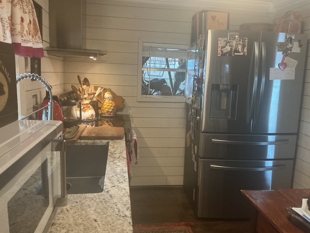 1280 Lakeview Rd, Lot 211, Clearwater, Florida 33756, 2 Bedrooms Bedrooms, ,2 BathroomsBathrooms,55-Plus Mobile Home,For Sale,Lakeview Rd, Lot 211,4863