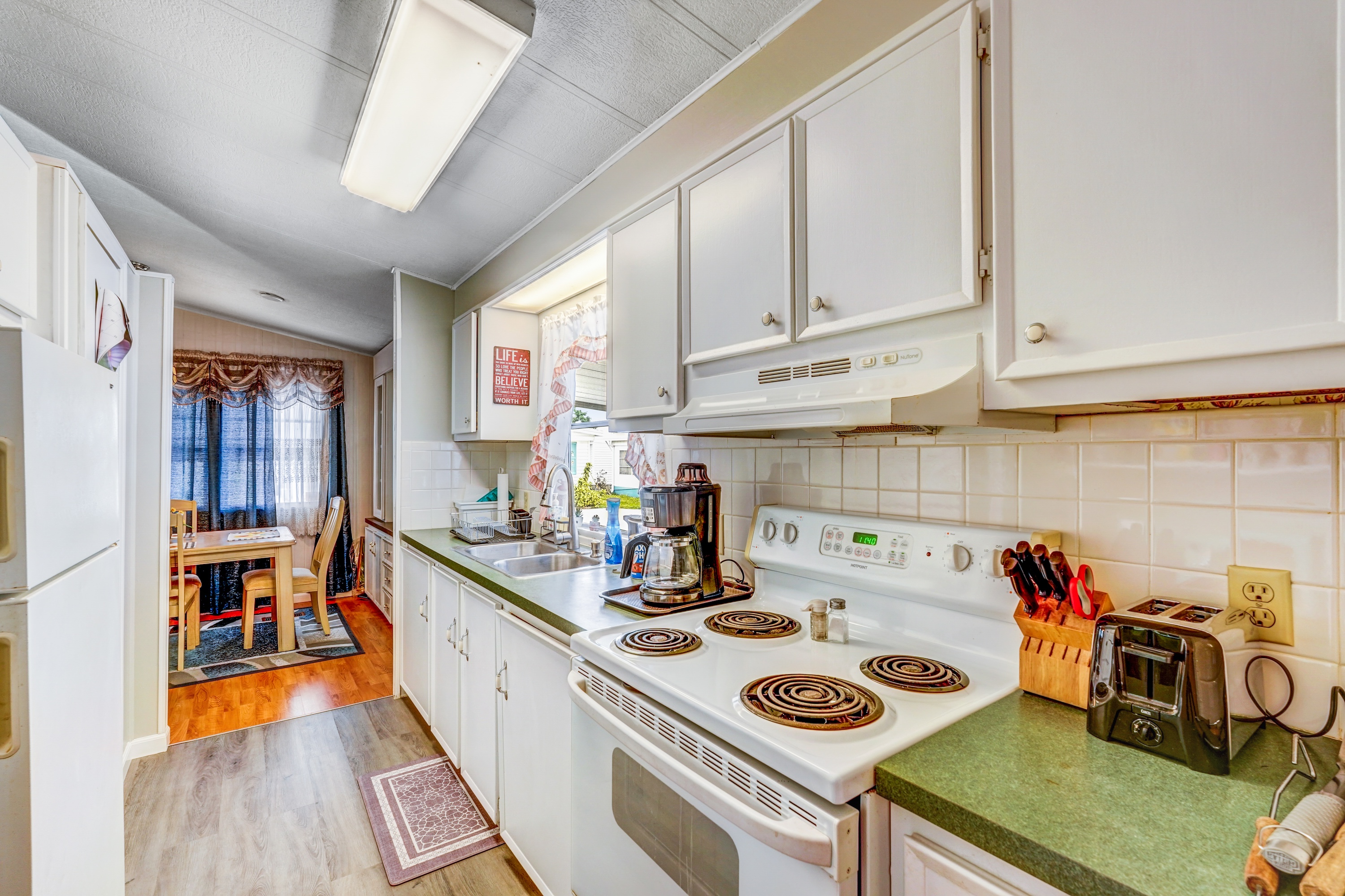 508 44th Avenue E, Lot D39, Bradenton, Florida 34203, 2 Bedrooms Bedrooms, ,2 BathroomsBathrooms,55-Plus Mobile Home,For Sale,44th Avenue E, Lot D39,4867
