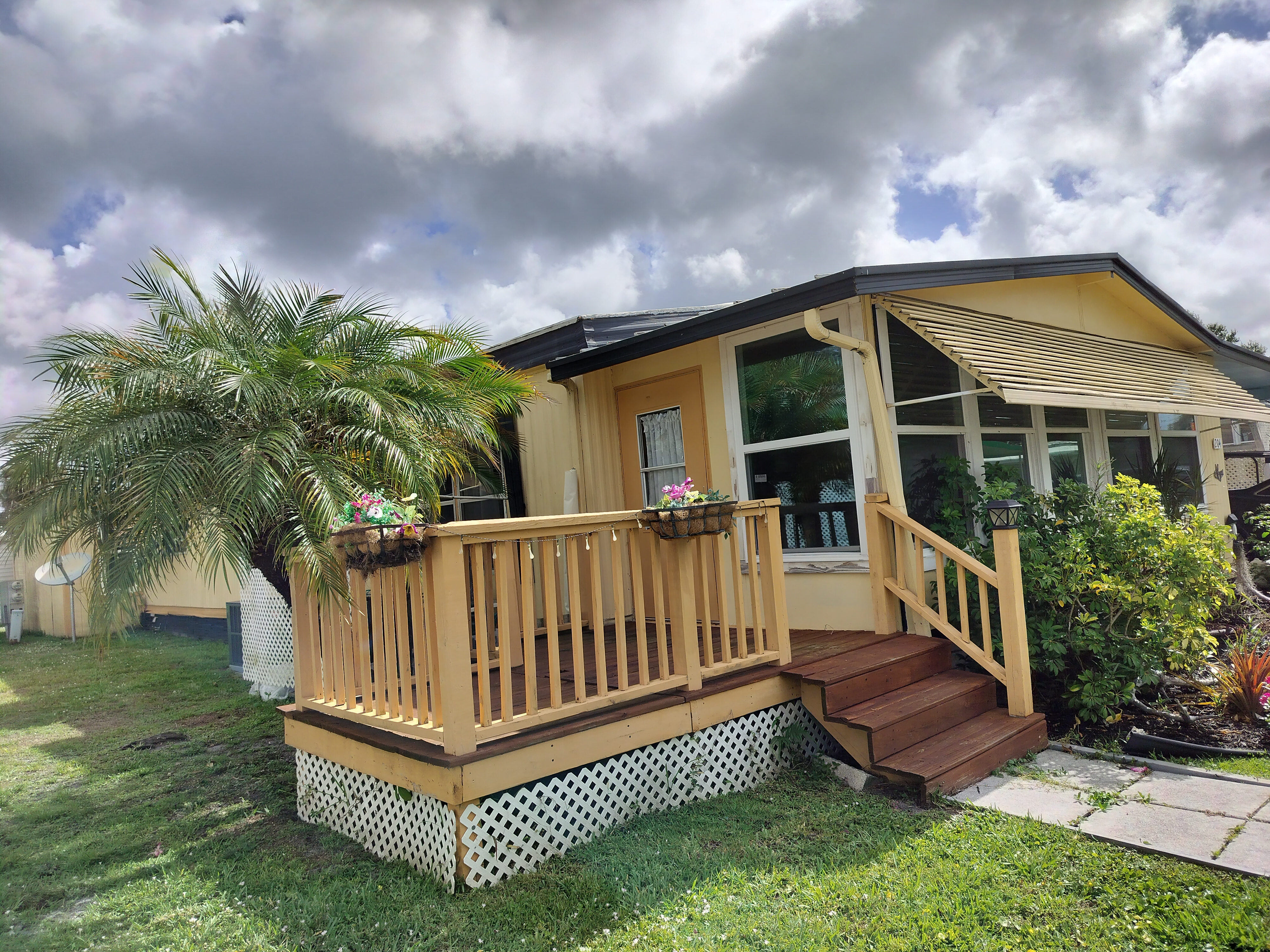 204 Liberty St, Lot 104, Vero Beach, Florida 32966, 2 Bedrooms Bedrooms, ,2 BathroomsBathrooms,55-Plus Mobile Home,For Sale,Liberty St, Lot 104,4868