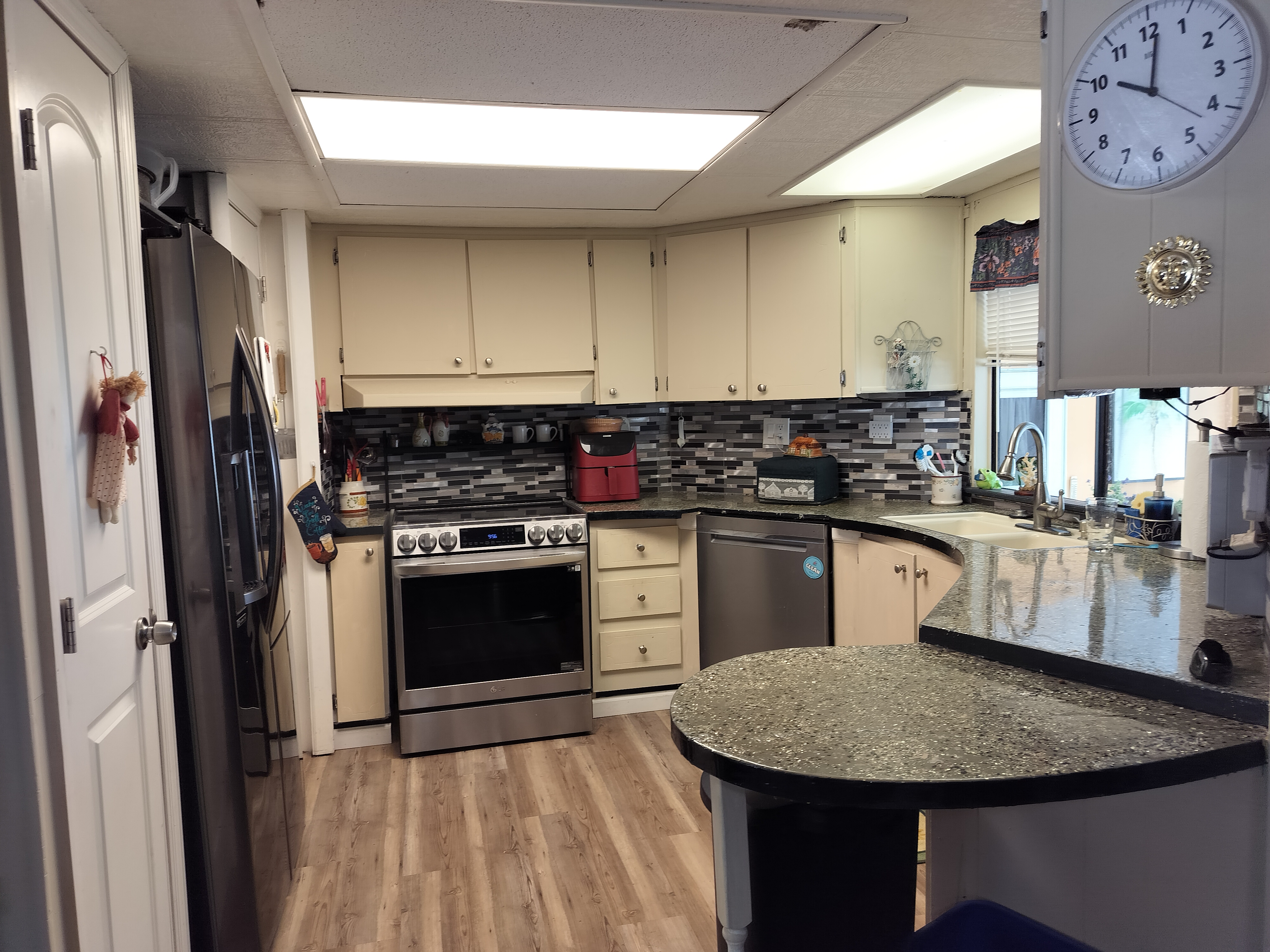 204 Liberty St, Lot 104, Vero Beach, Florida 32966, 2 Bedrooms Bedrooms, ,2 BathroomsBathrooms,55-Plus Mobile Home,For Sale,Liberty St, Lot 104,4868