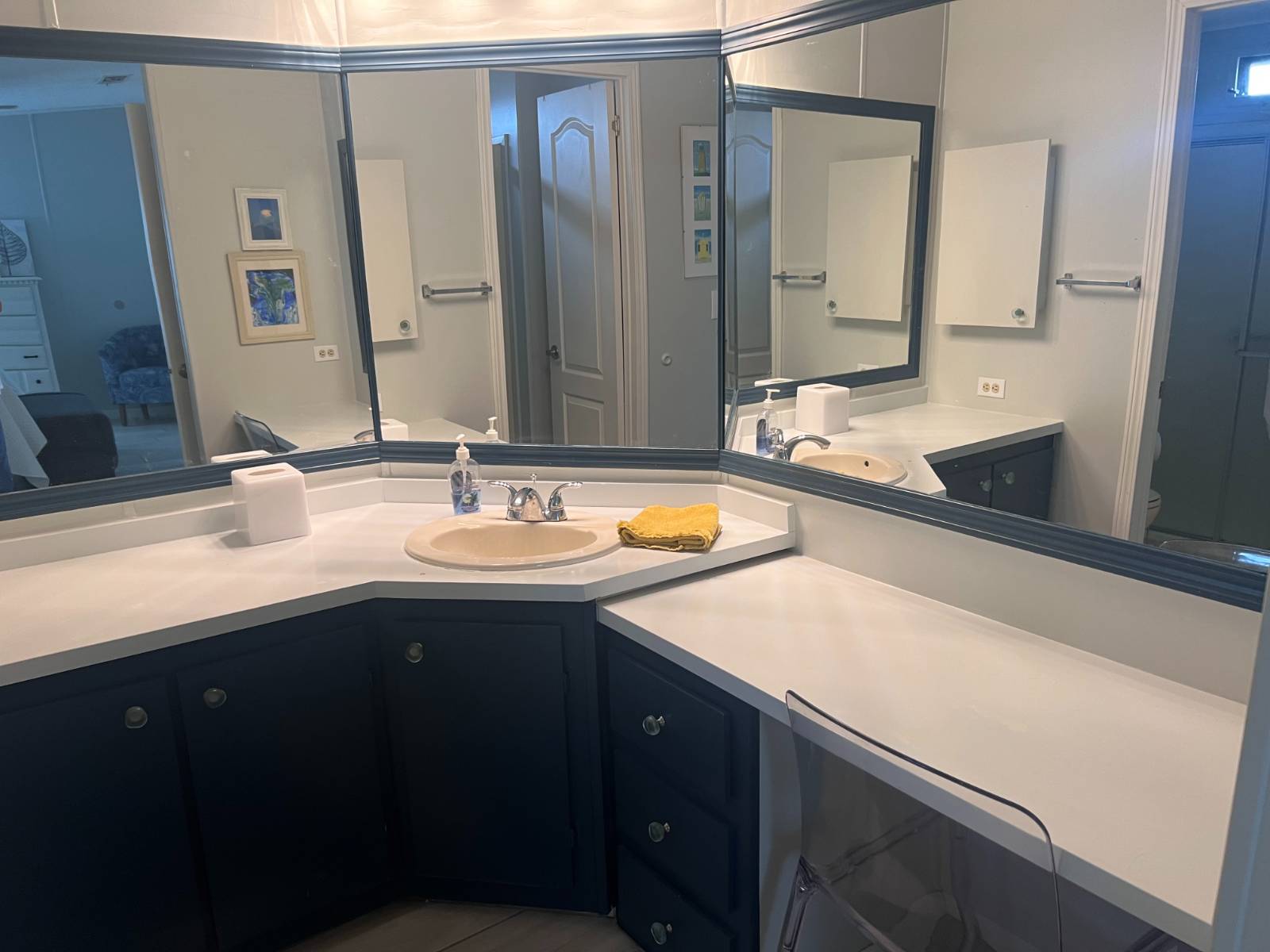6304 Lichfield Lane, Sarasota, Florida 34241, 2 Bedrooms Bedrooms, ,2 BathroomsBathrooms,55-Plus Mobile Home,For Sale,Lichfield Lane,4872