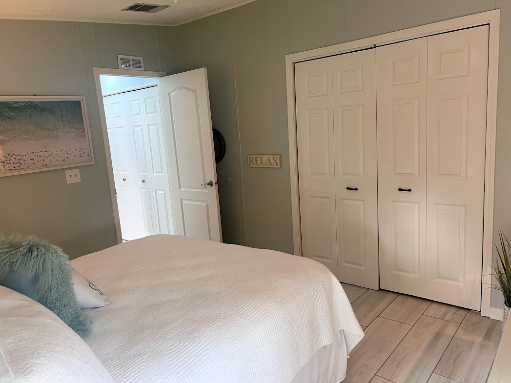 6304 Lichfield Lane, Sarasota, Florida 34241, 2 Bedrooms Bedrooms, ,2 BathroomsBathrooms,55-Plus Mobile Home,For Sale,Lichfield Lane,4872