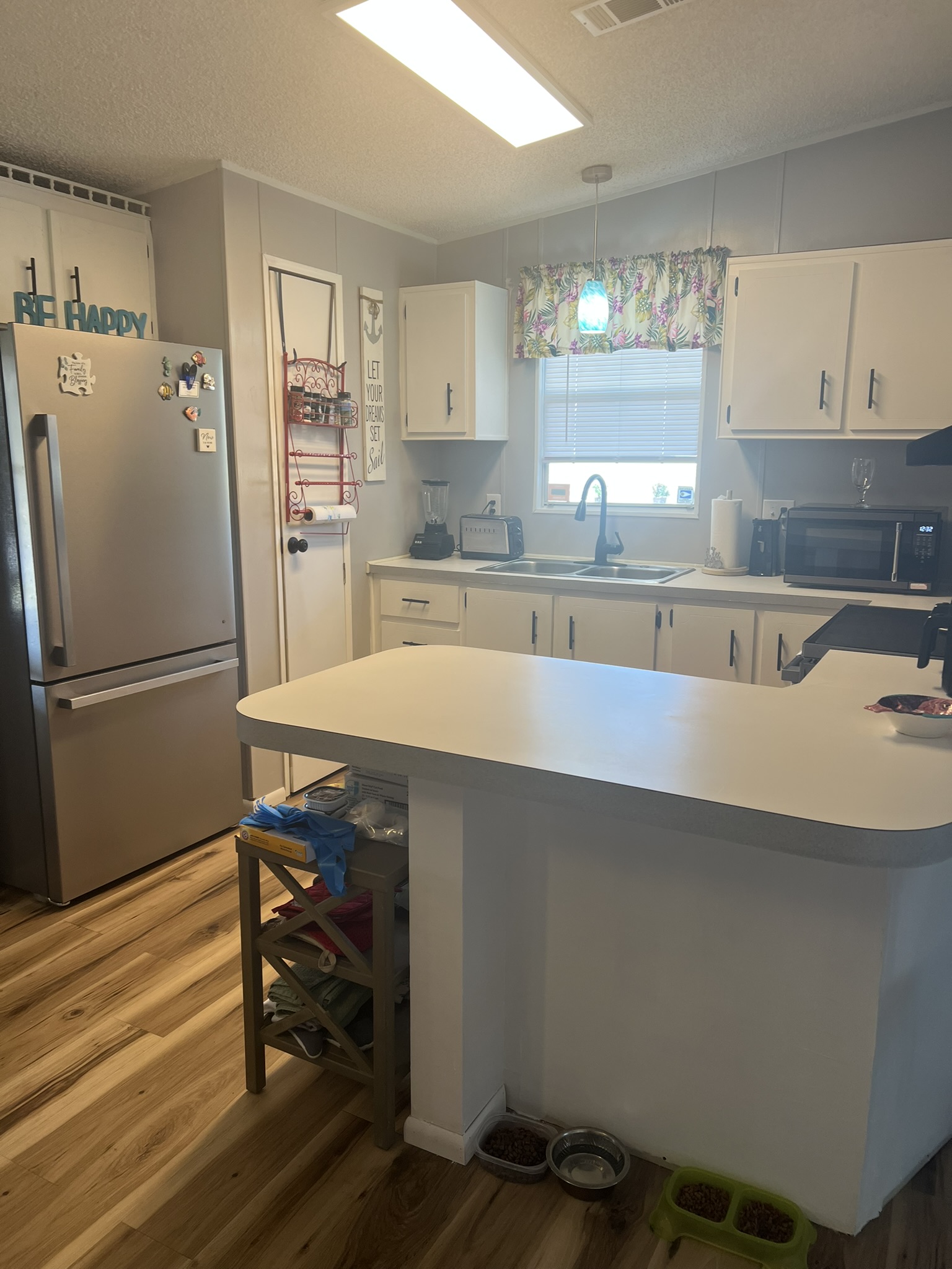 5700 Bayshore Rd, Lot 542, Palmetto, Florida 34221, 2 Bedrooms Bedrooms, ,2 BathroomsBathrooms,55-Plus Mobile Home,For Sale,Bayshore Rd, Lot 542,4877