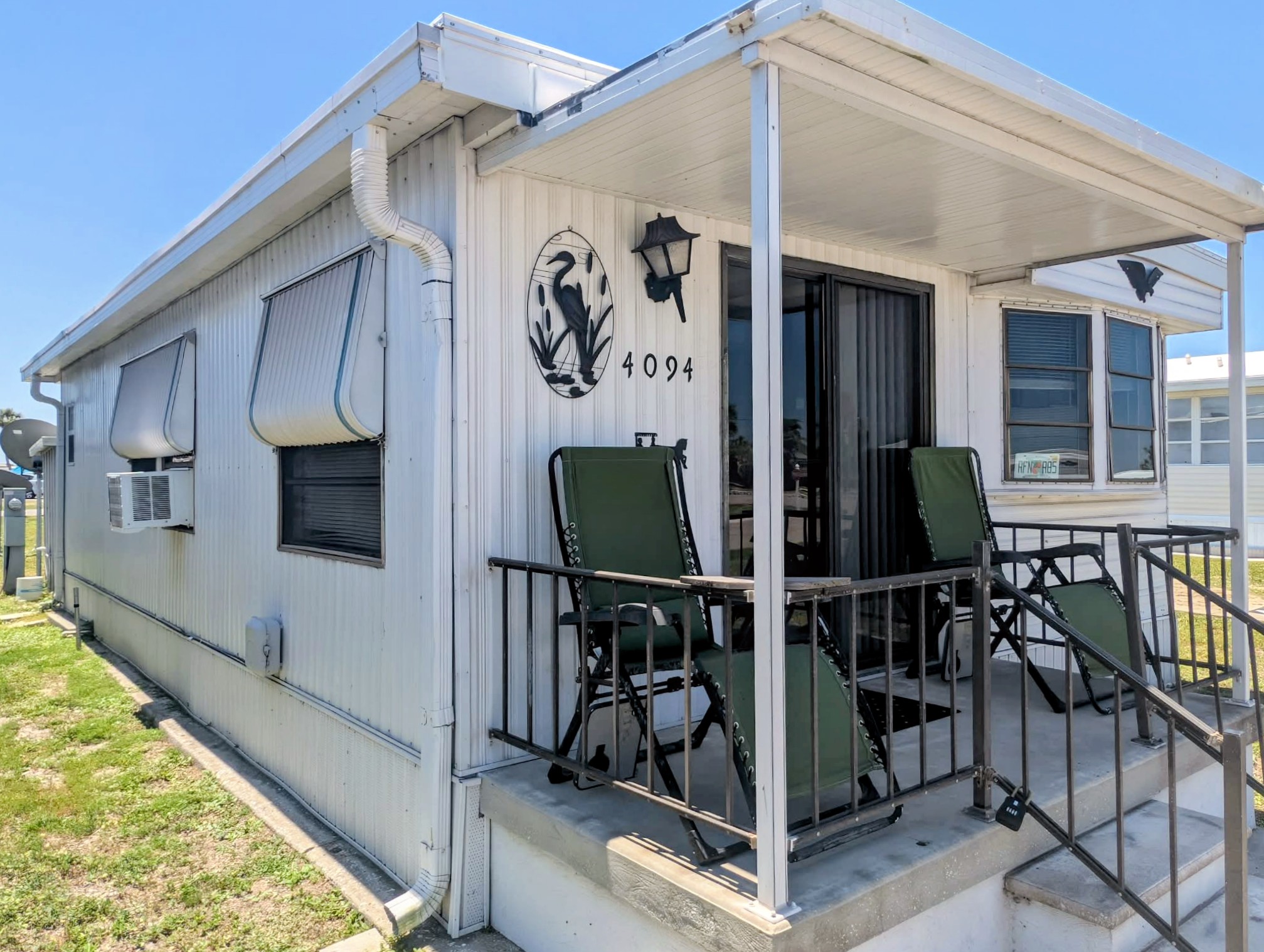 4049 Honolulu Dr, Ruskin, Florida 33570, 1 Bedroom Bedrooms, ,1.5 BathroomsBathrooms,55-Plus Mobile Home,For Sale,Honolulu Dr,4880