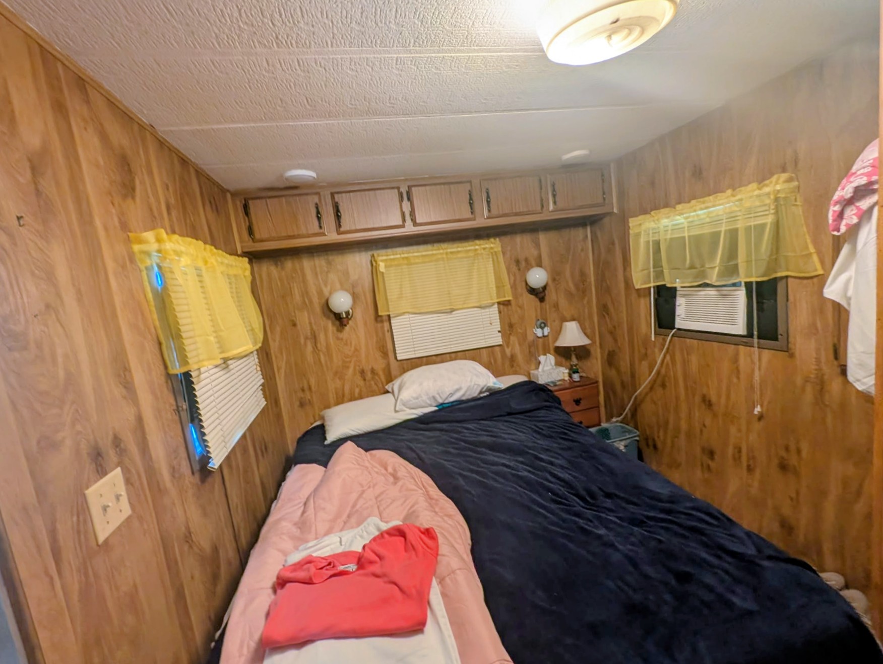 4049 Honolulu Dr, Ruskin, Florida 33570, 1 Bedroom Bedrooms, ,1.5 BathroomsBathrooms,55-Plus Mobile Home,For Sale,Honolulu Dr,4880
