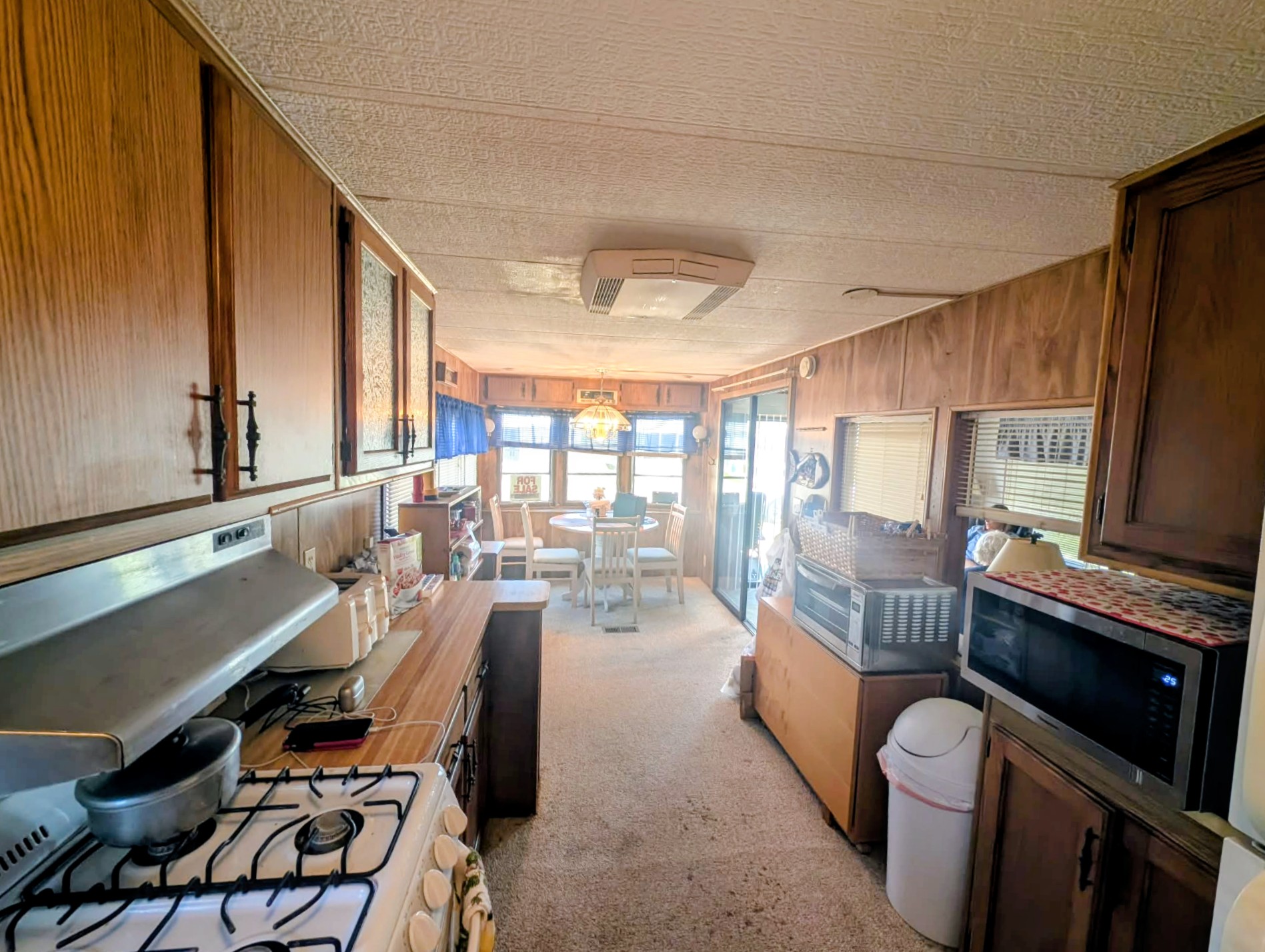 4049 Honolulu Dr, Ruskin, Florida 33570, 1 Bedroom Bedrooms, ,1.5 BathroomsBathrooms,55-Plus Mobile Home,For Sale,Honolulu Dr,4880
