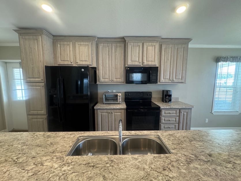 7327 Westwood Drive, Ellenton, Florida 34222, 3 Bedrooms Bedrooms, ,2 BathroomsBathrooms,55-Plus Mobile Home,For Sale,Westwood Drive,4883