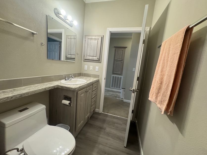 7327 Westwood Drive, Ellenton, Florida 34222, 3 Bedrooms Bedrooms, ,2 BathroomsBathrooms,55-Plus Mobile Home,For Sale,Westwood Drive,4883