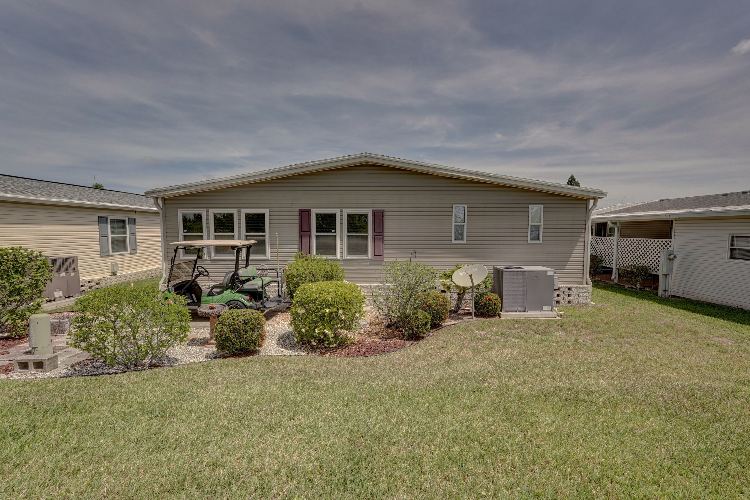 2707 8th Street East, Palmetto, Florida 34221, 3 Bedrooms Bedrooms, ,2 BathroomsBathrooms,55-Plus Mobile Home,For Sale,8th Street East,4884