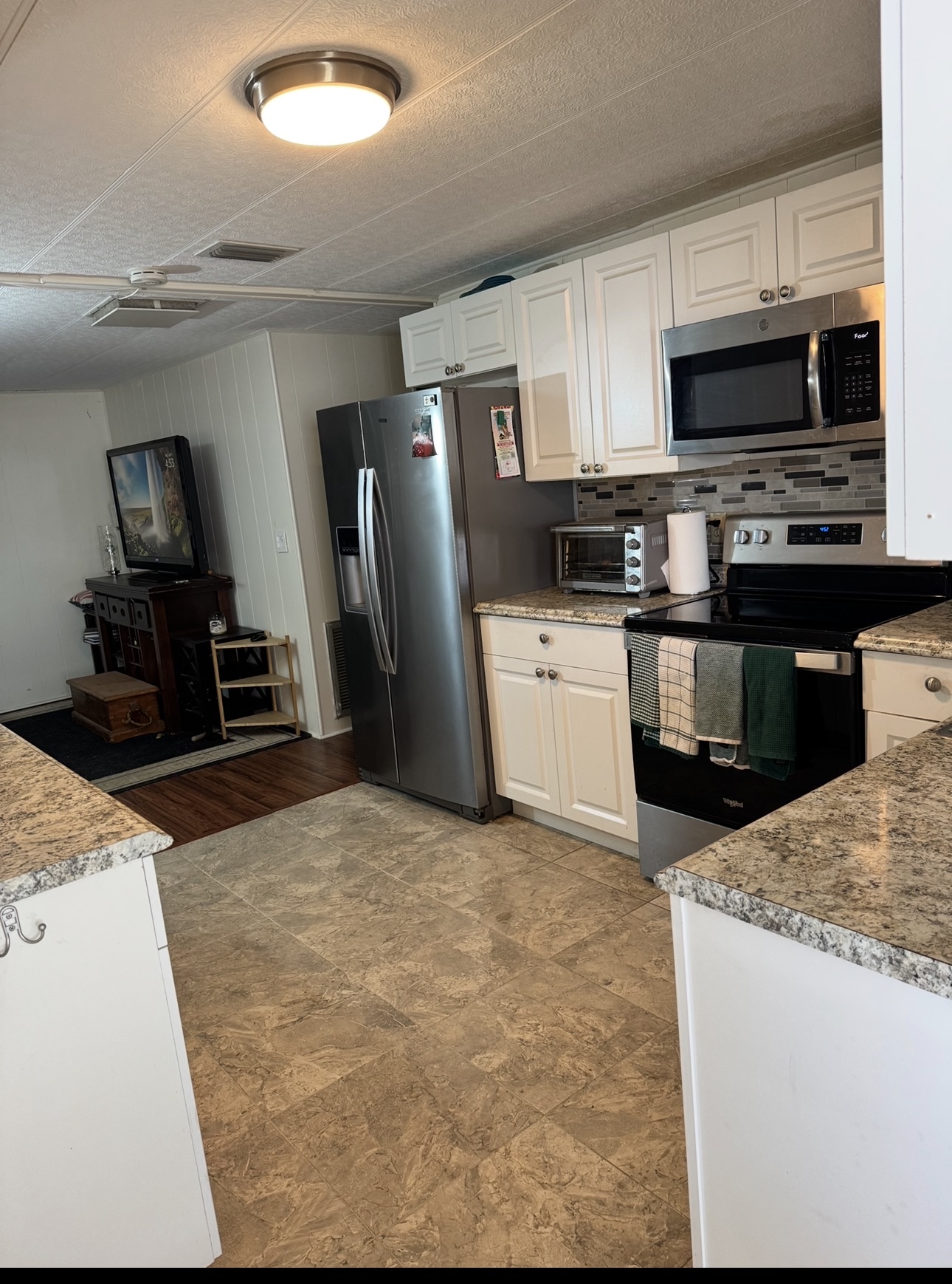 2072 Casita Dr, Sarasota, Florida 34234, 2 Bedrooms Bedrooms, ,2 BathroomsBathrooms,55-Plus Mobile Home,For Sale,Casita Dr,4886