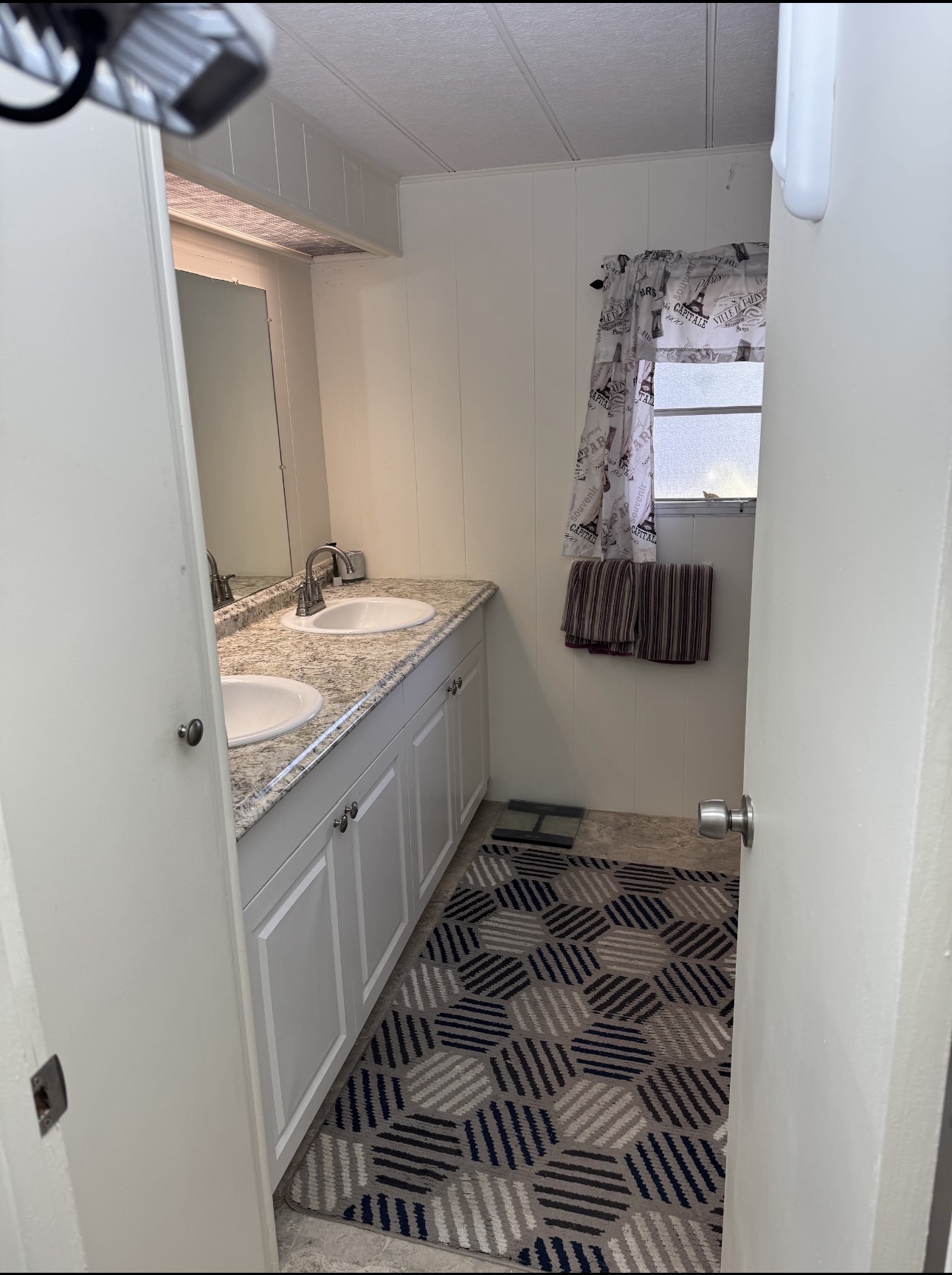 2072 Casita Dr, Sarasota, Florida 34234, 2 Bedrooms Bedrooms, ,2 BathroomsBathrooms,55-Plus Mobile Home,For Sale,Casita Dr,4886