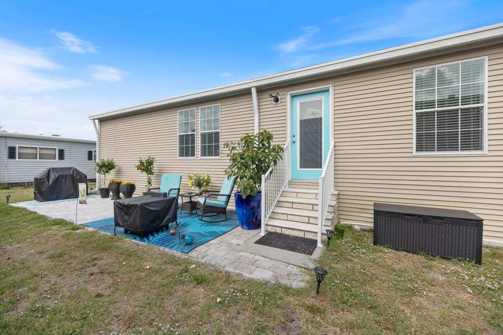 3516 Edam St, Sarasota, Florida 34234, 3 Bedrooms Bedrooms, ,2 BathroomsBathrooms,55-Plus Mobile Home,For Sale,Edam St,4887