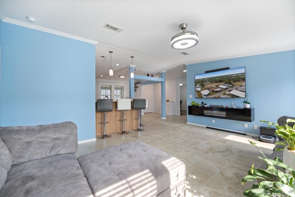 3516 Edam St, Sarasota, Florida 34234, 3 Bedrooms Bedrooms, ,2 BathroomsBathrooms,55-Plus Mobile Home,For Sale,Edam St,4887