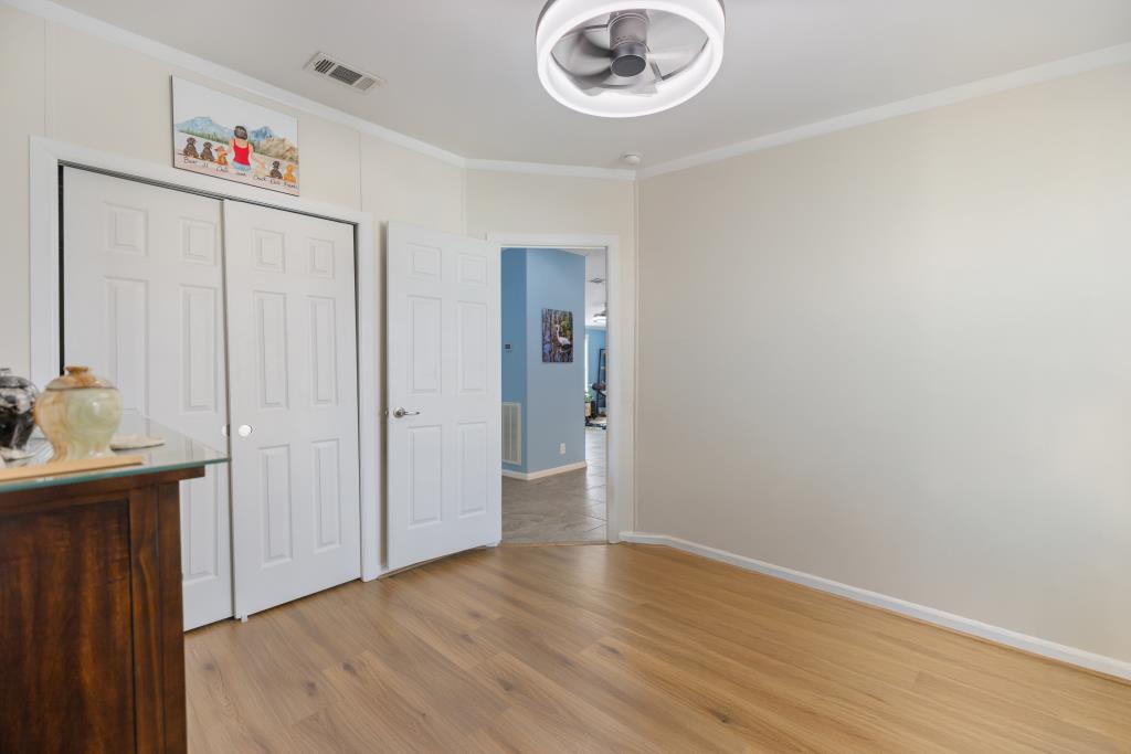 3516 Edam St, Sarasota, Florida 34234, 3 Bedrooms Bedrooms, ,2 BathroomsBathrooms,55-Plus Mobile Home,For Sale,Edam St,4887