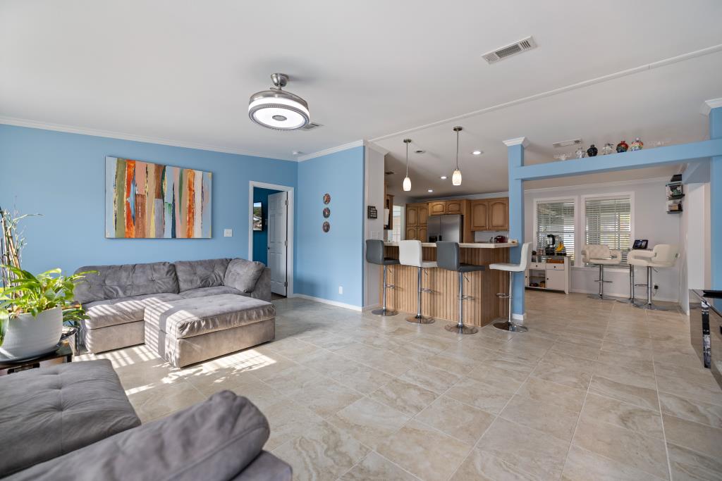 3516 Edam St, Sarasota, Florida 34234, 3 Bedrooms Bedrooms, ,2 BathroomsBathrooms,55-Plus Mobile Home,For Sale,Edam St,4887