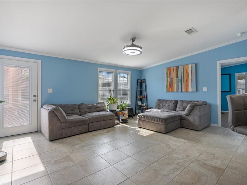 3516 Edam St, Sarasota, Florida 34234, 3 Bedrooms Bedrooms, ,2 BathroomsBathrooms,55-Plus Mobile Home,For Sale,Edam St,4887