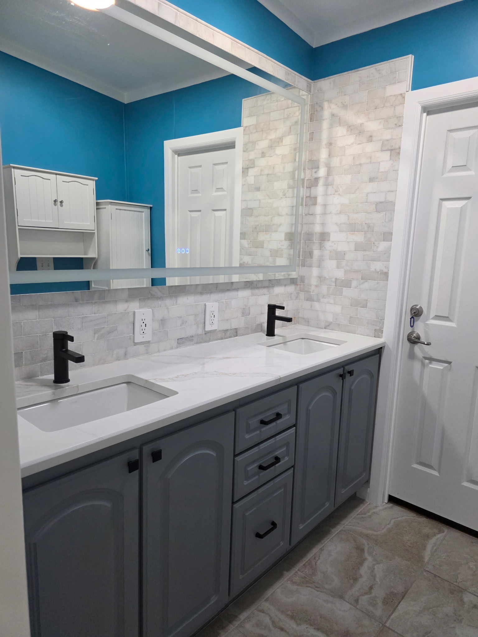 3516 Edam St, Sarasota, Florida 34234, 3 Bedrooms Bedrooms, ,2 BathroomsBathrooms,55-Plus Mobile Home,For Sale,Edam St,4887