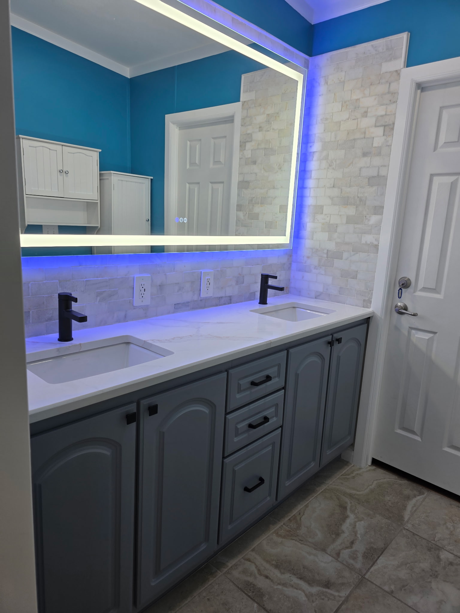 3516 Edam St, Sarasota, Florida 34234, 3 Bedrooms Bedrooms, ,2 BathroomsBathrooms,55-Plus Mobile Home,For Sale,Edam St,4887