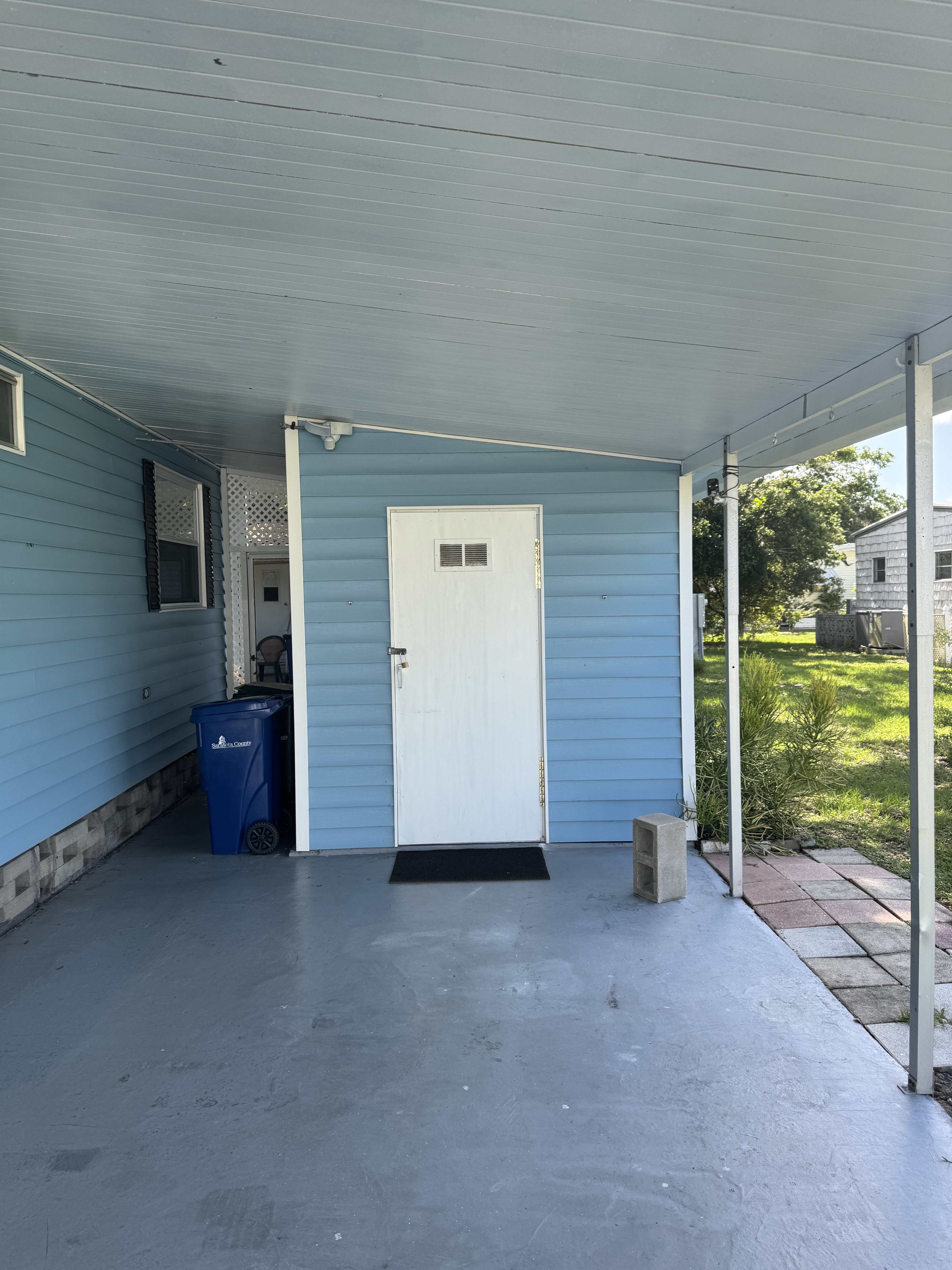 3906 Voorne St, Sarasota, Florida 34234, 2 Bedrooms Bedrooms, ,2 BathroomsBathrooms,55-Plus Mobile Home,For Sale,Voorne St,4888