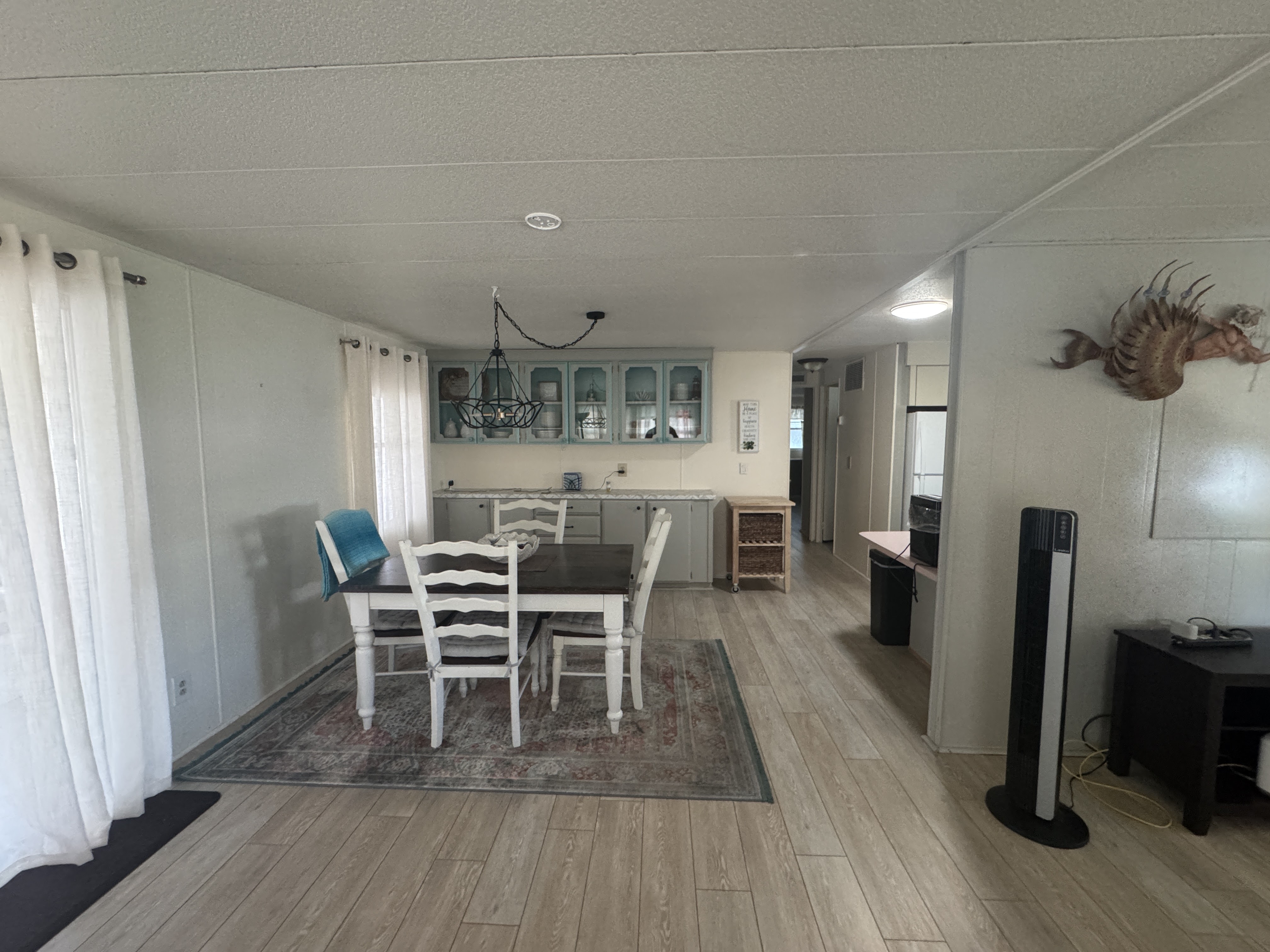 3906 Voorne St, Sarasota, Florida 34234, 2 Bedrooms Bedrooms, ,2 BathroomsBathrooms,55-Plus Mobile Home,For Sale,Voorne St,4888