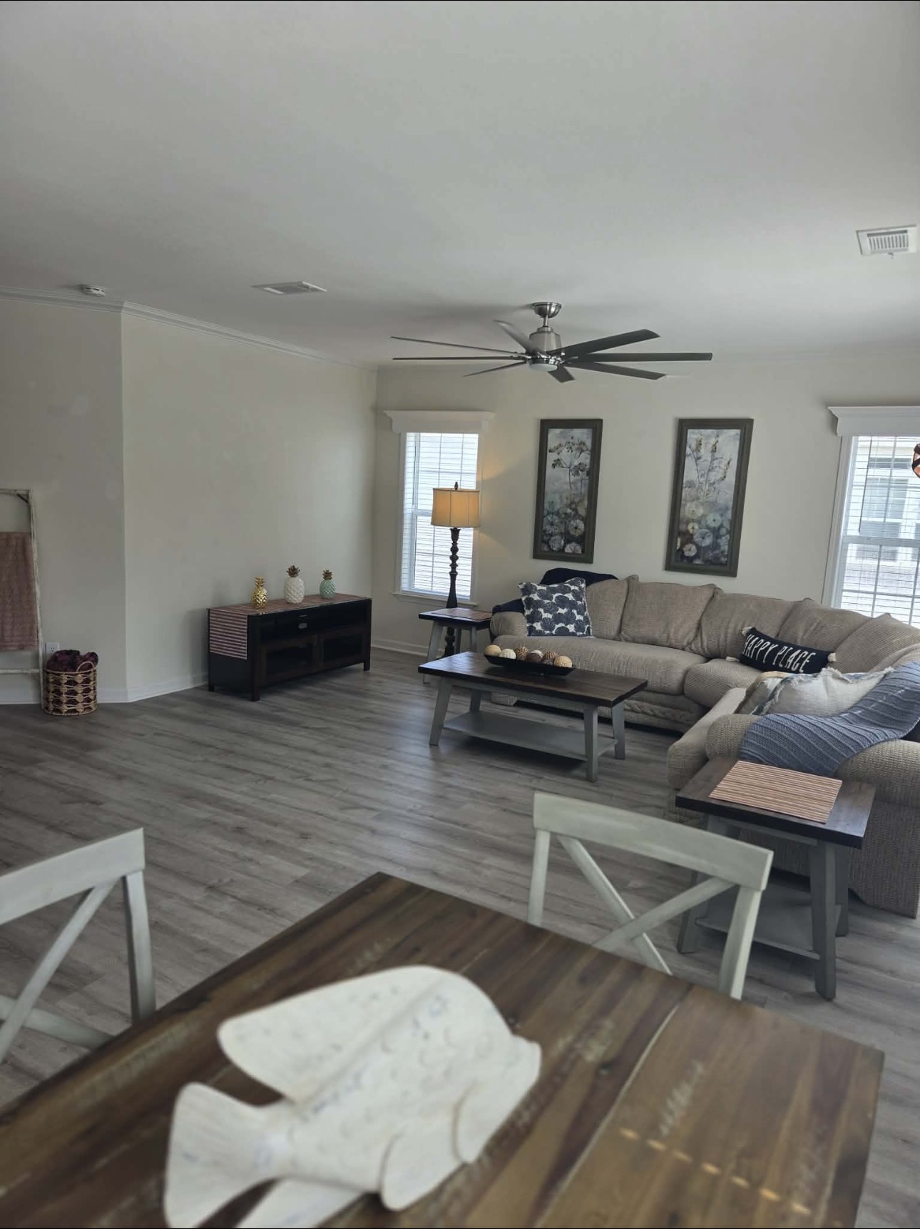 2072 Casita Dr, Sarasota, Florida 34234, 2 Bedrooms Bedrooms, ,2 BathroomsBathrooms,55-Plus Mobile Home,For Sale,Casita Dr,4889