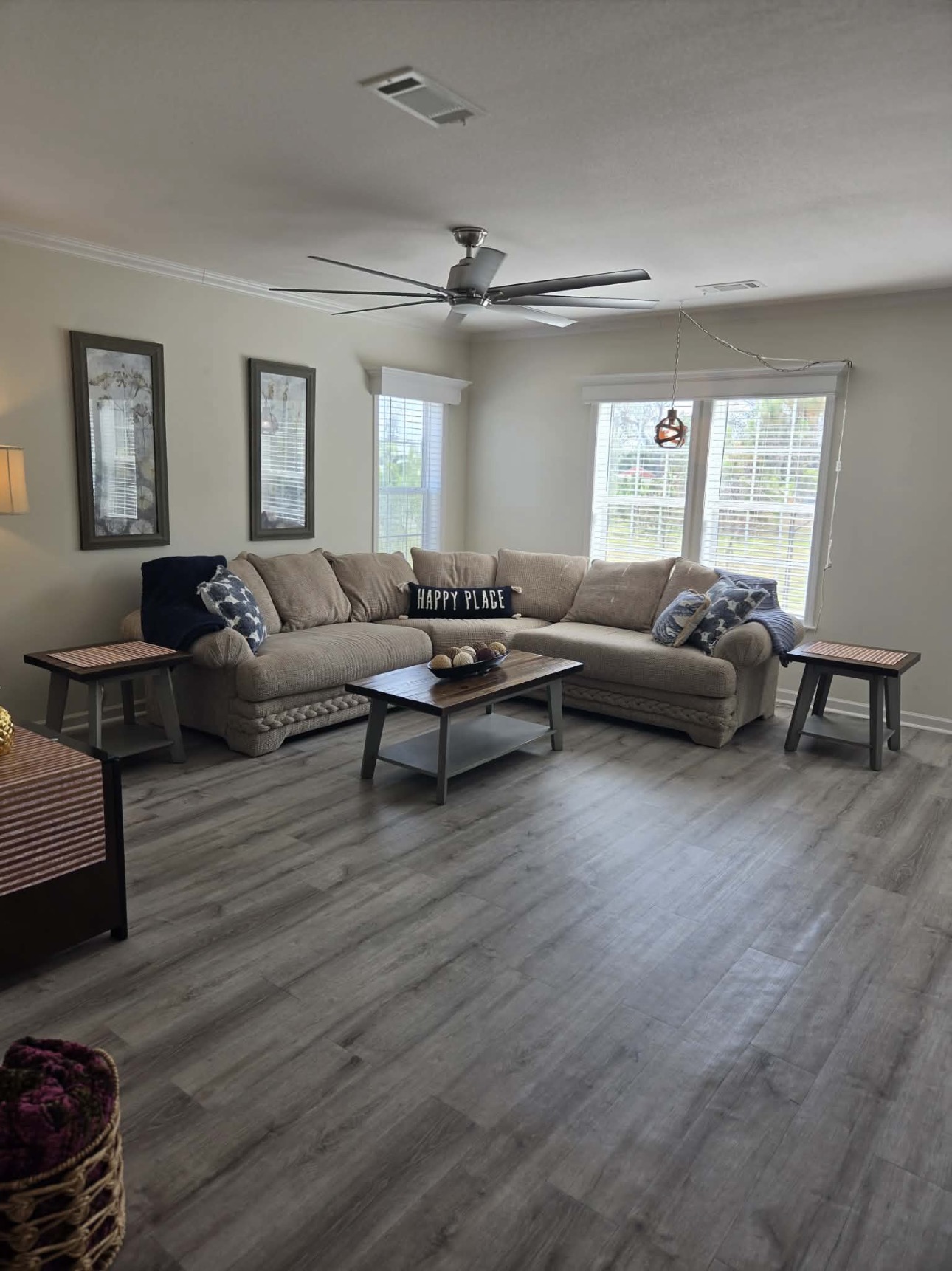 2072 Casita Dr, Sarasota, Florida 34234, 2 Bedrooms Bedrooms, ,2 BathroomsBathrooms,55-Plus Mobile Home,For Sale,Casita Dr,4889