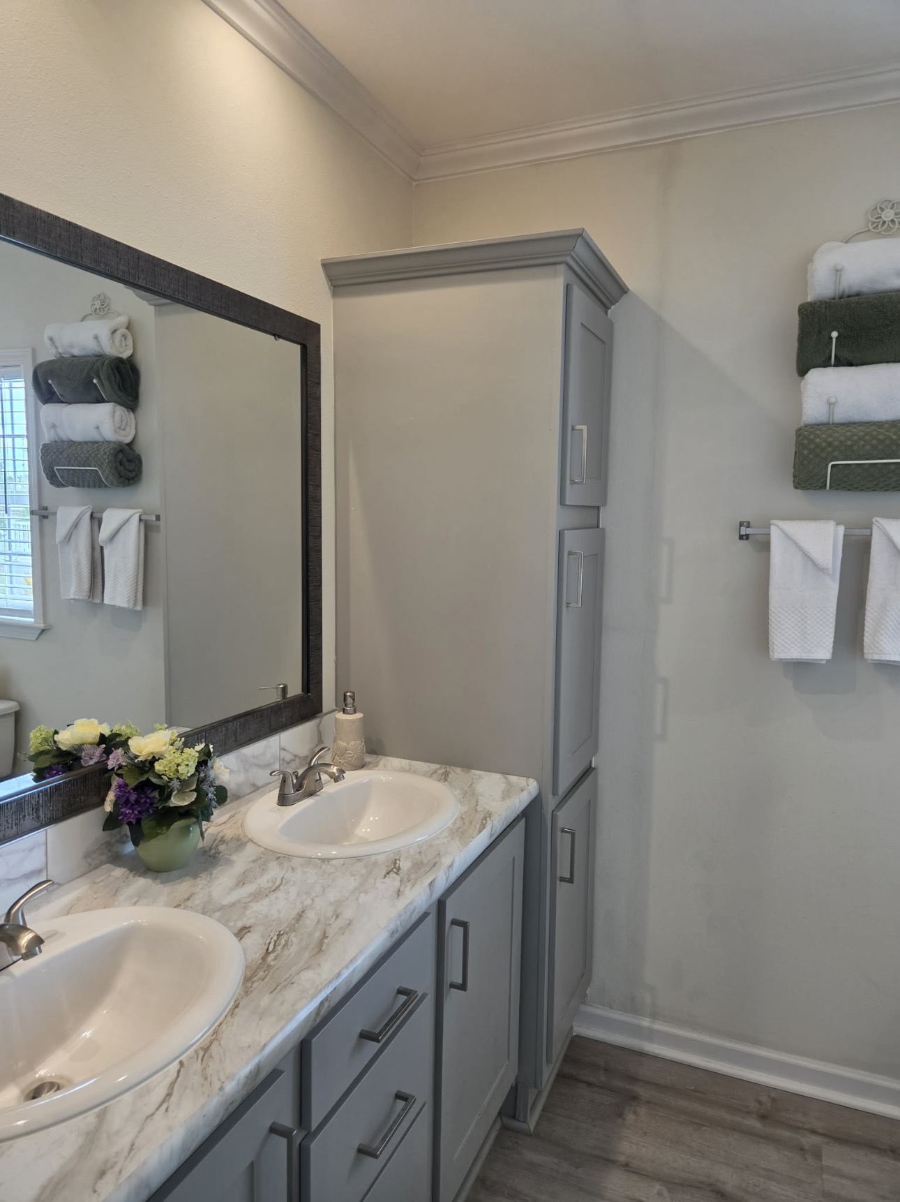 2072 Casita Dr, Sarasota, Florida 34234, 2 Bedrooms Bedrooms, ,2 BathroomsBathrooms,55-Plus Mobile Home,For Sale,Casita Dr,4889