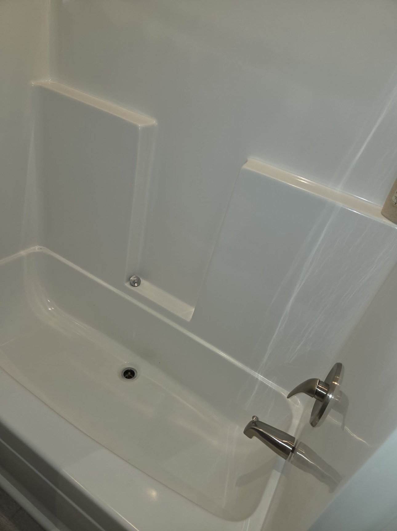 2072 Casita Dr, Sarasota, Florida 34234, 2 Bedrooms Bedrooms, ,2 BathroomsBathrooms,55-Plus Mobile Home,For Sale,Casita Dr,4889