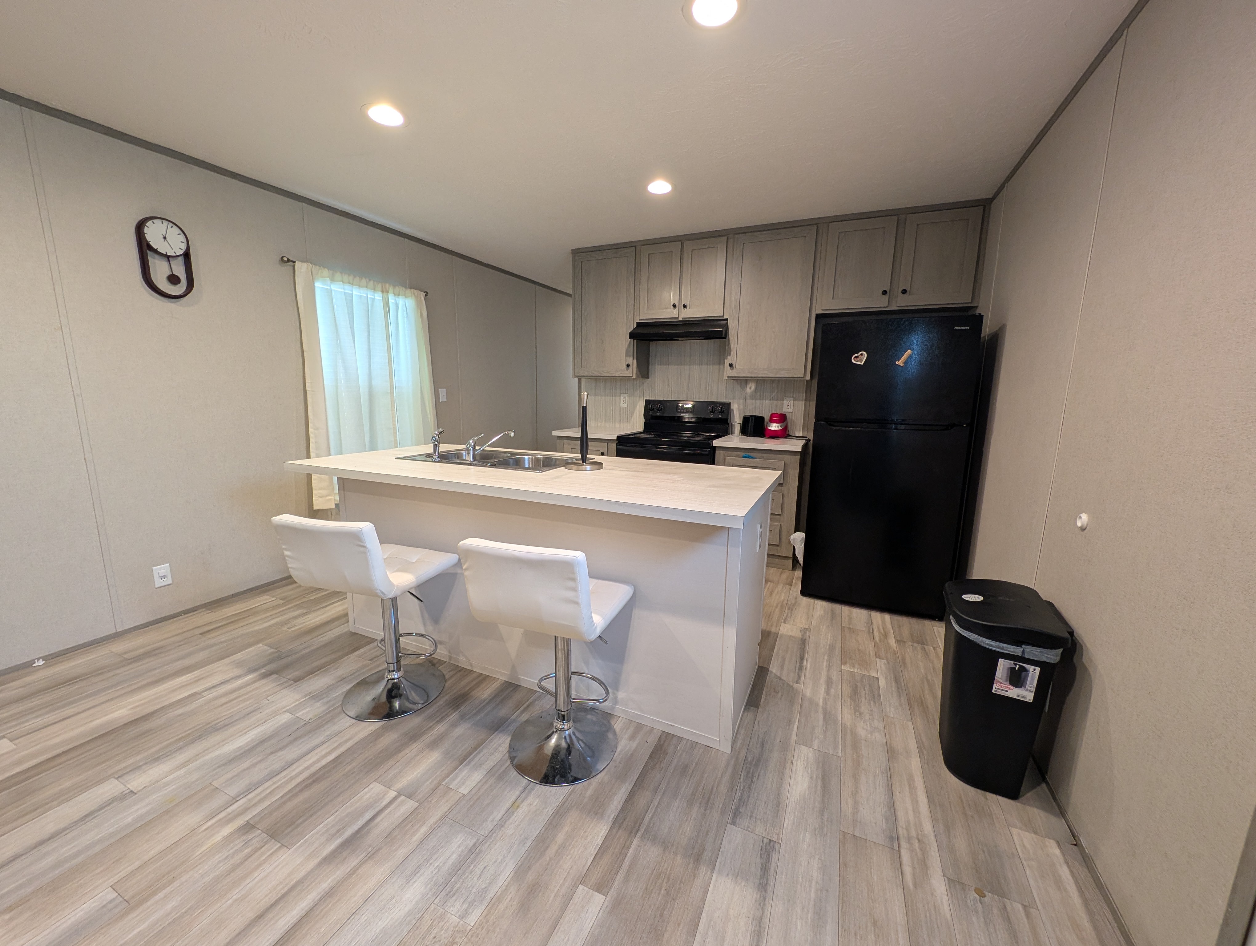 582 SW 132nd Ave, Davie, Florida 33325, 2 Bedrooms Bedrooms, ,2 BathroomsBathrooms,All - Age Mobile Home,For Sale,SW 132nd Ave,4892