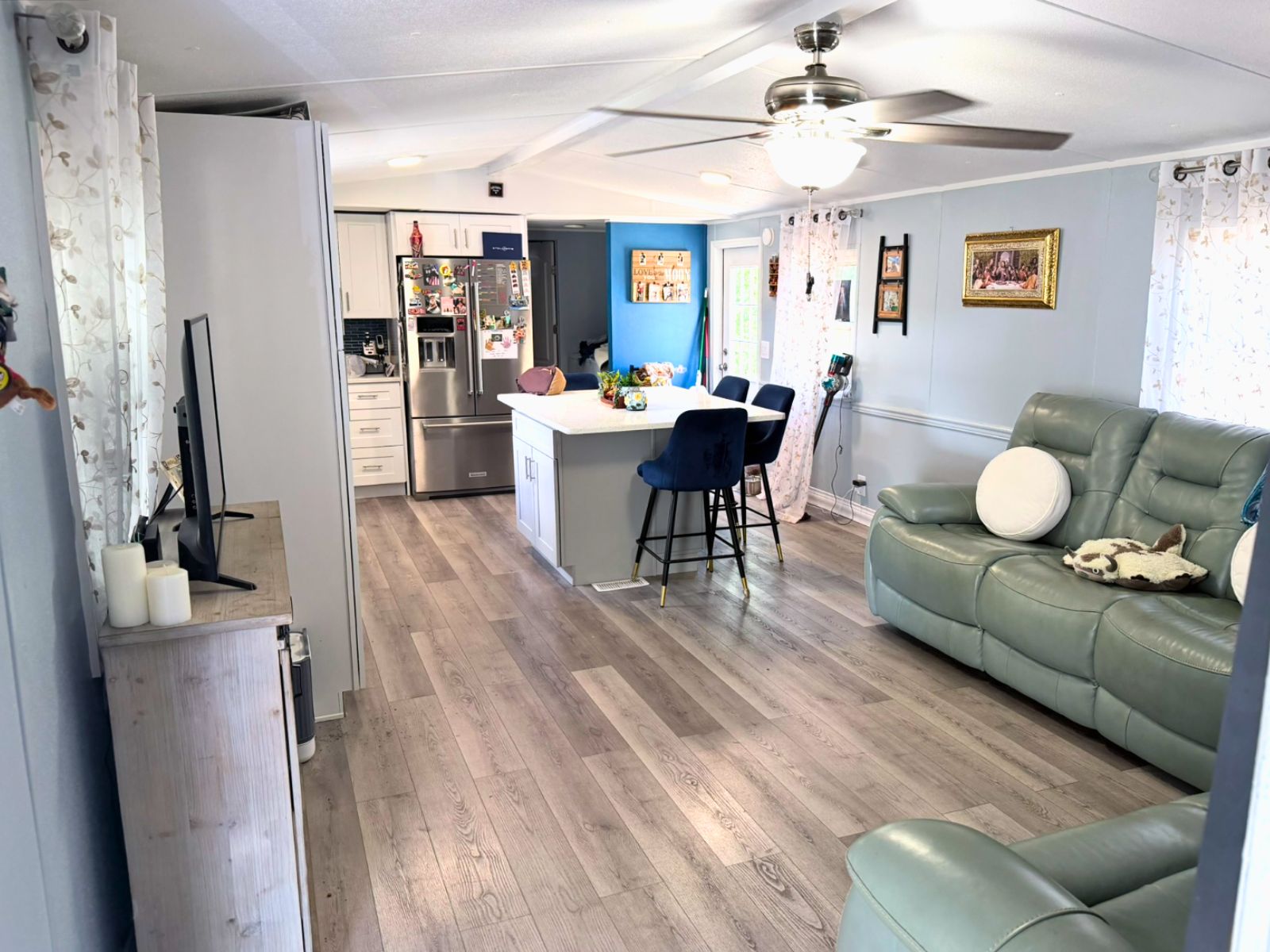 37 Michelle Ave, Leesburg, Florida 34748, 3 Bedrooms Bedrooms, ,2 BathroomsBathrooms,All - Age Mobile Home,For Sale,Michelle Ave,4895